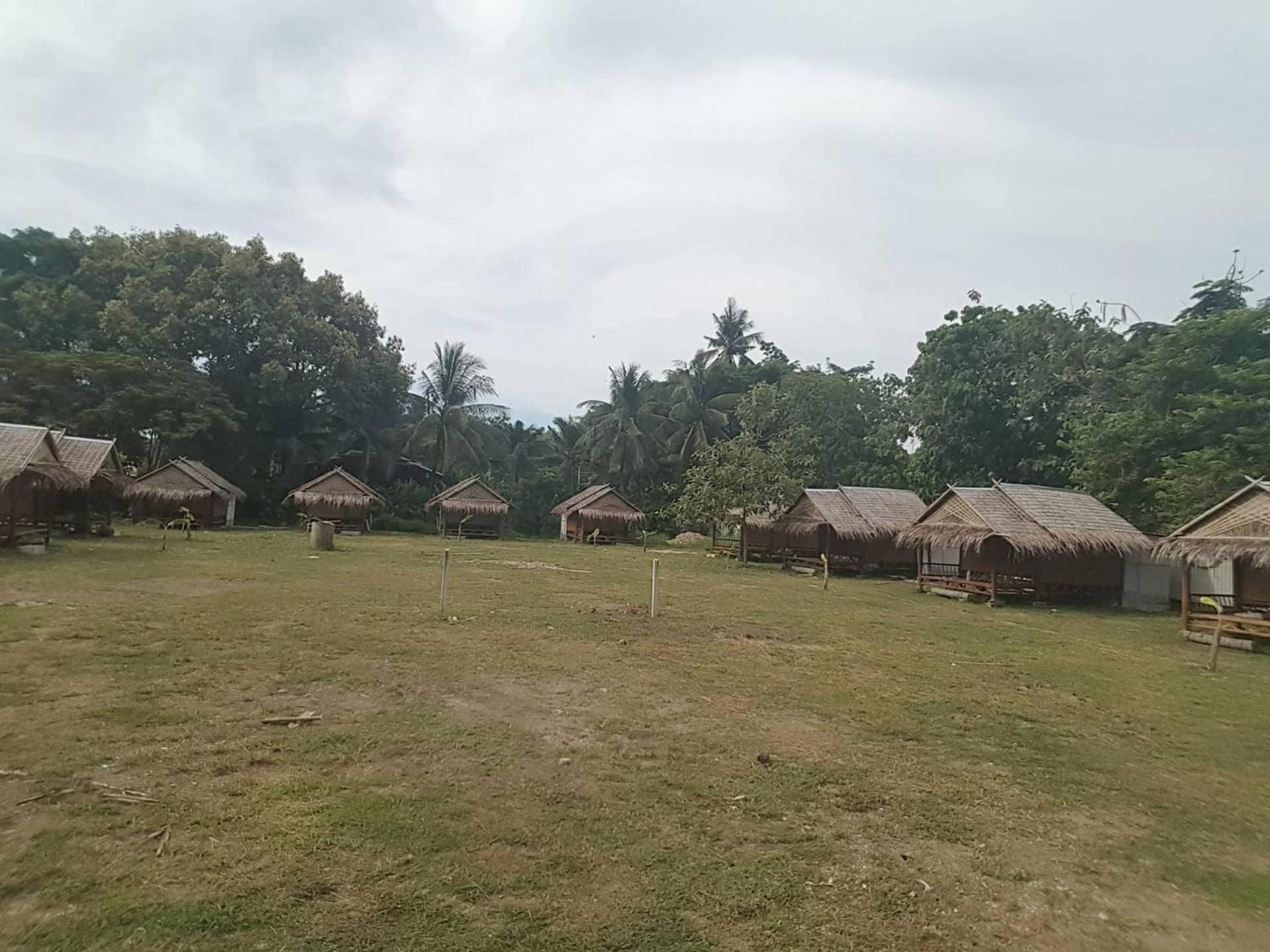 Lanta Local Hut