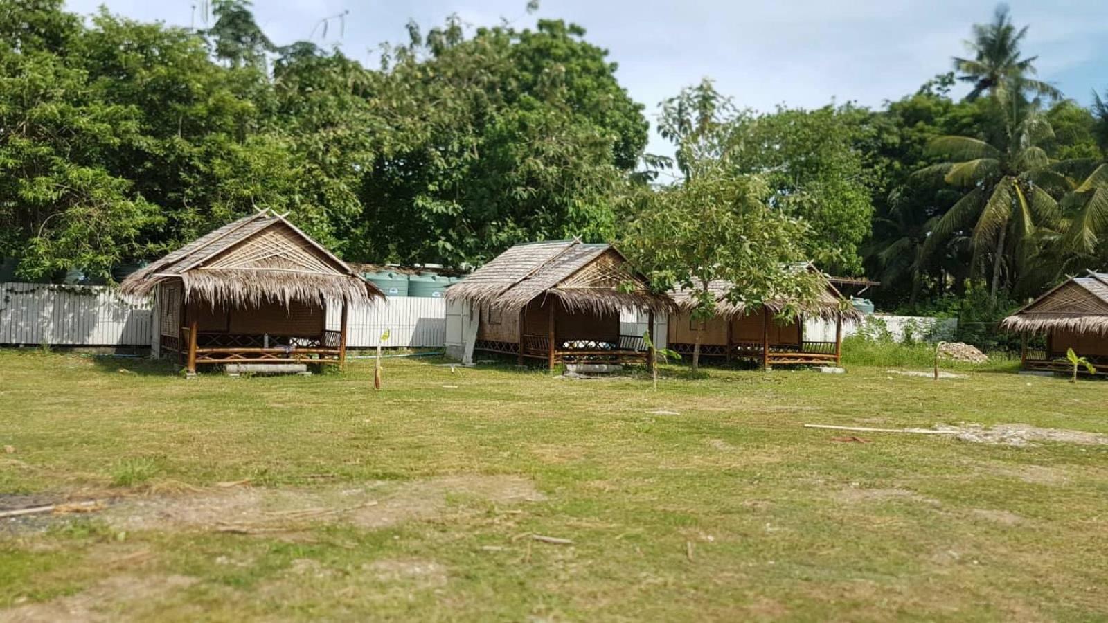 Lanta Local Hut