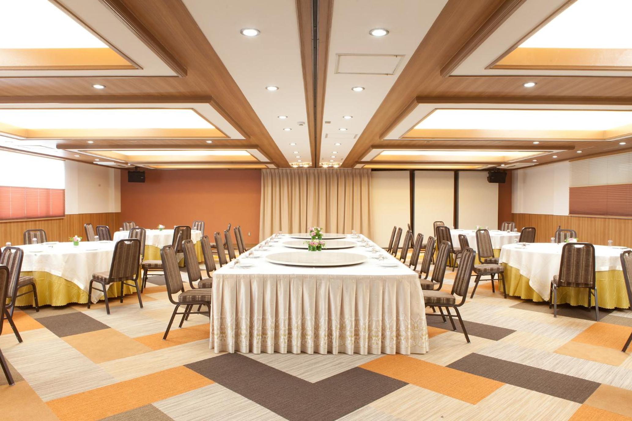meeting & event spaces