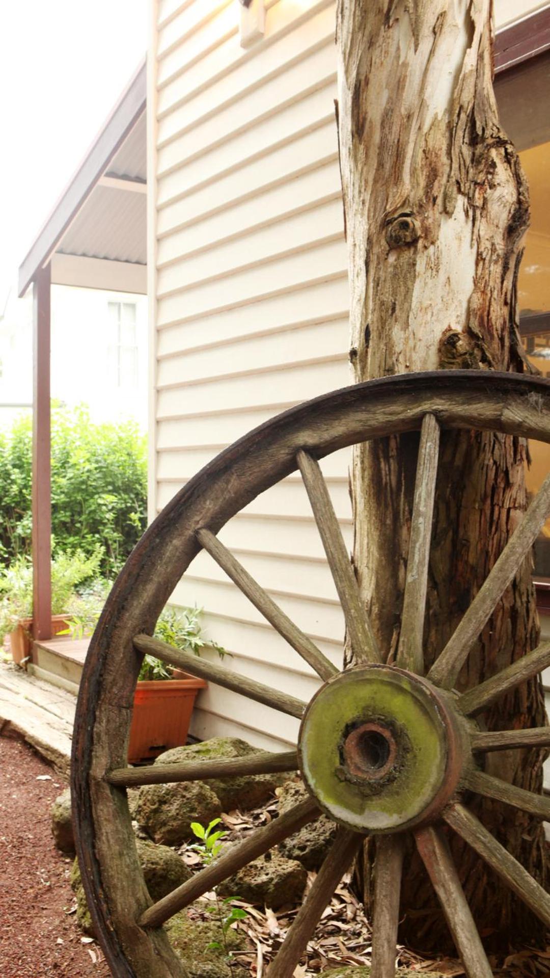 Coach House