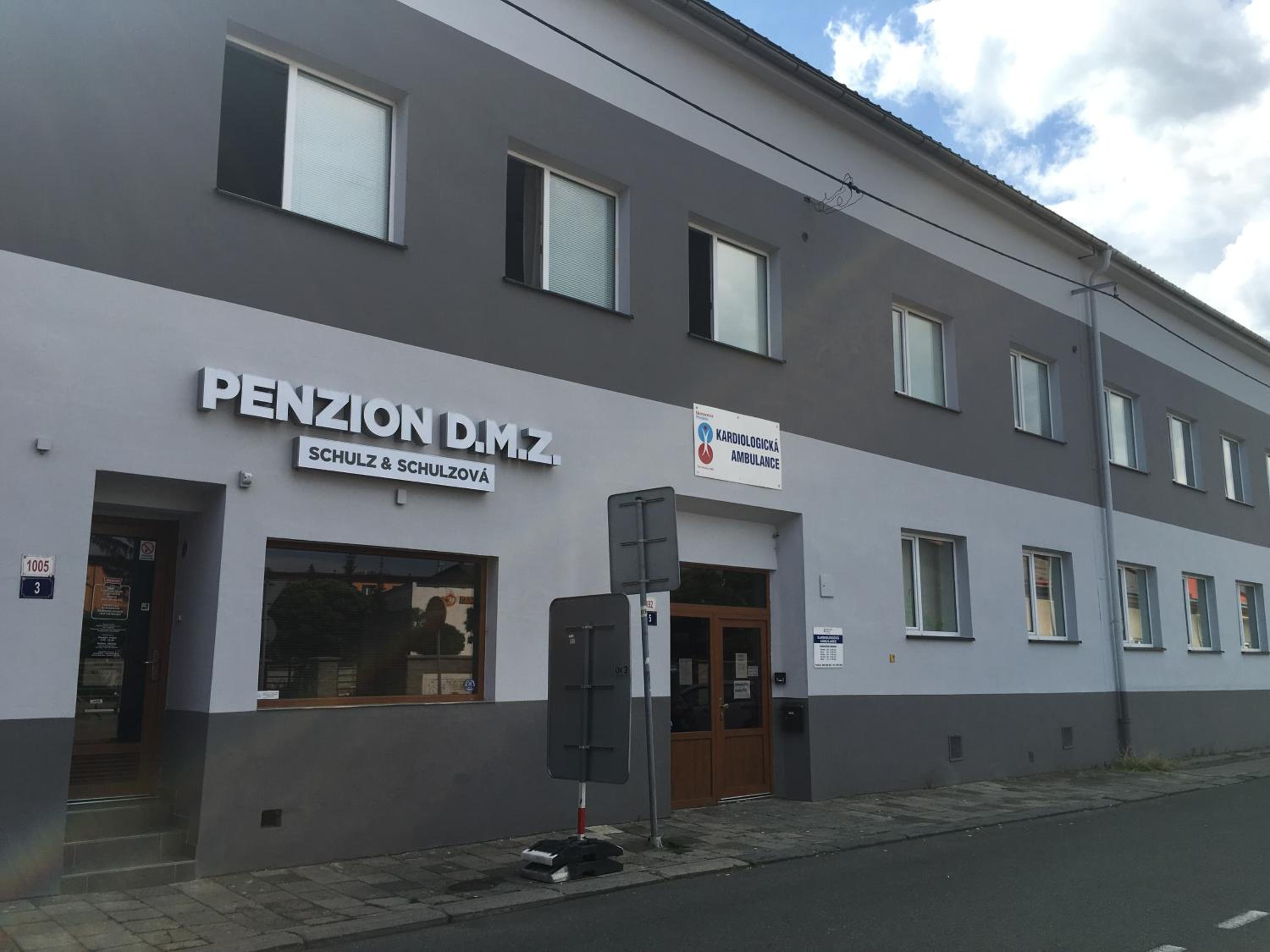 Penzion DMZ