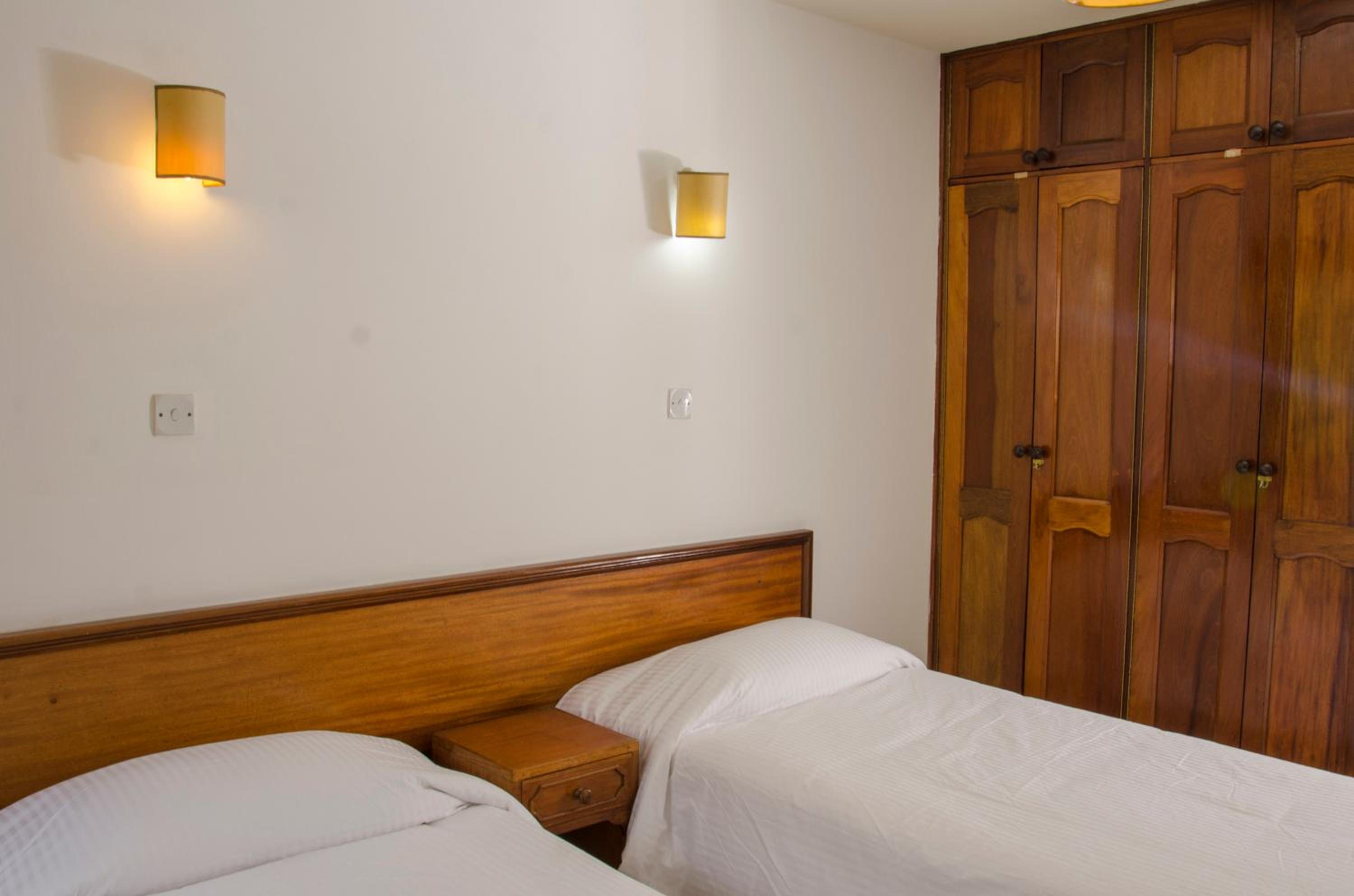 Golf Course Apartments, photo 31