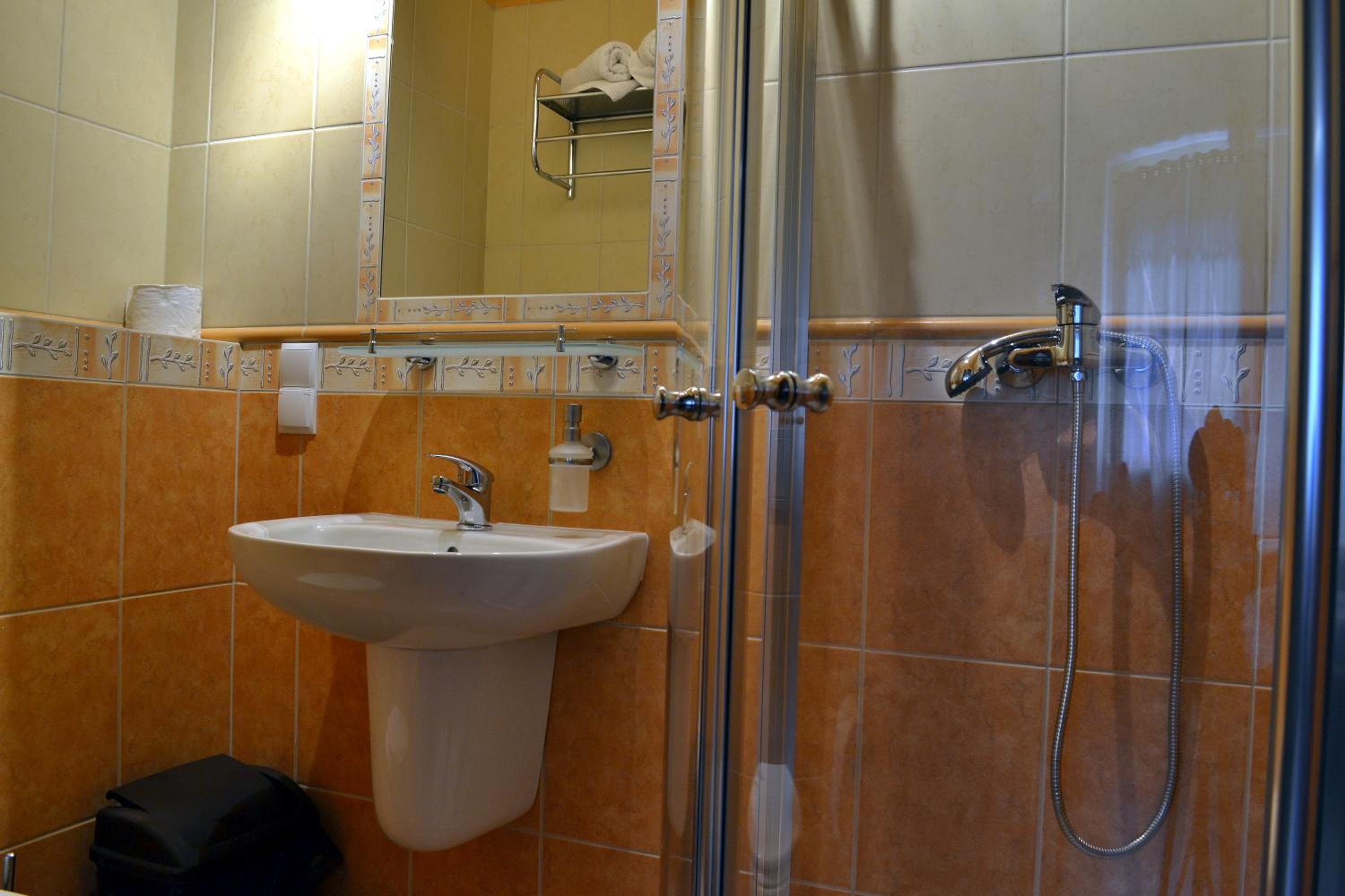 Photo 40