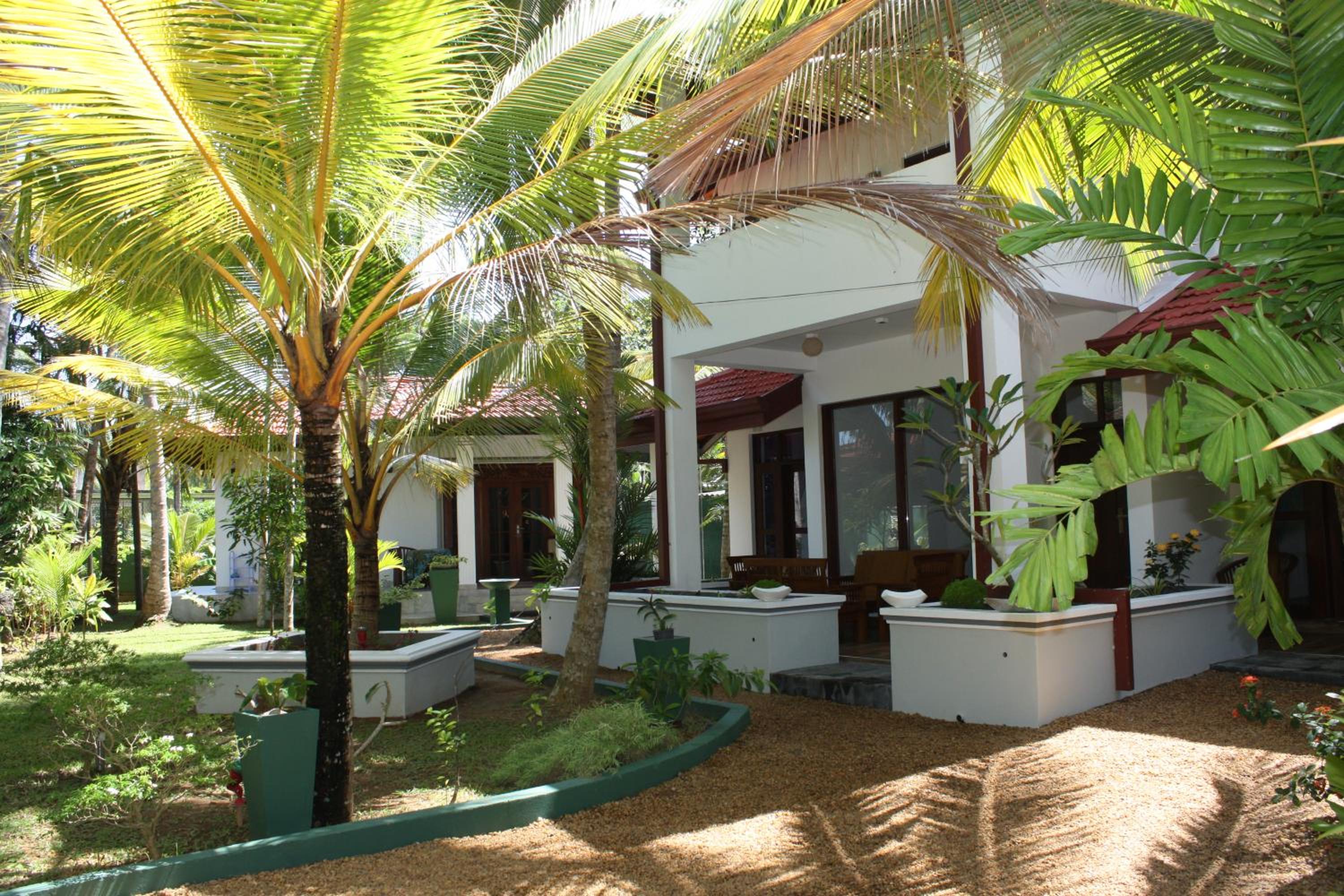 Aliya Lanka view 3