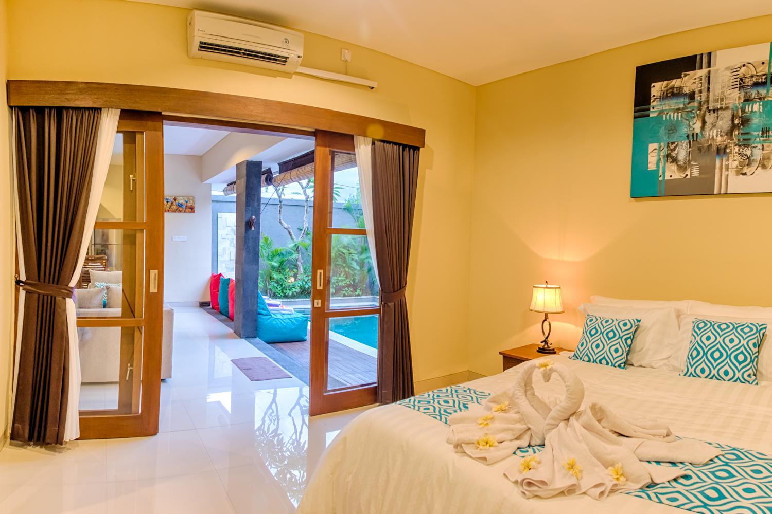 Villa Sedana, Seminyak - 2 Bedroom Private Pool Villa!