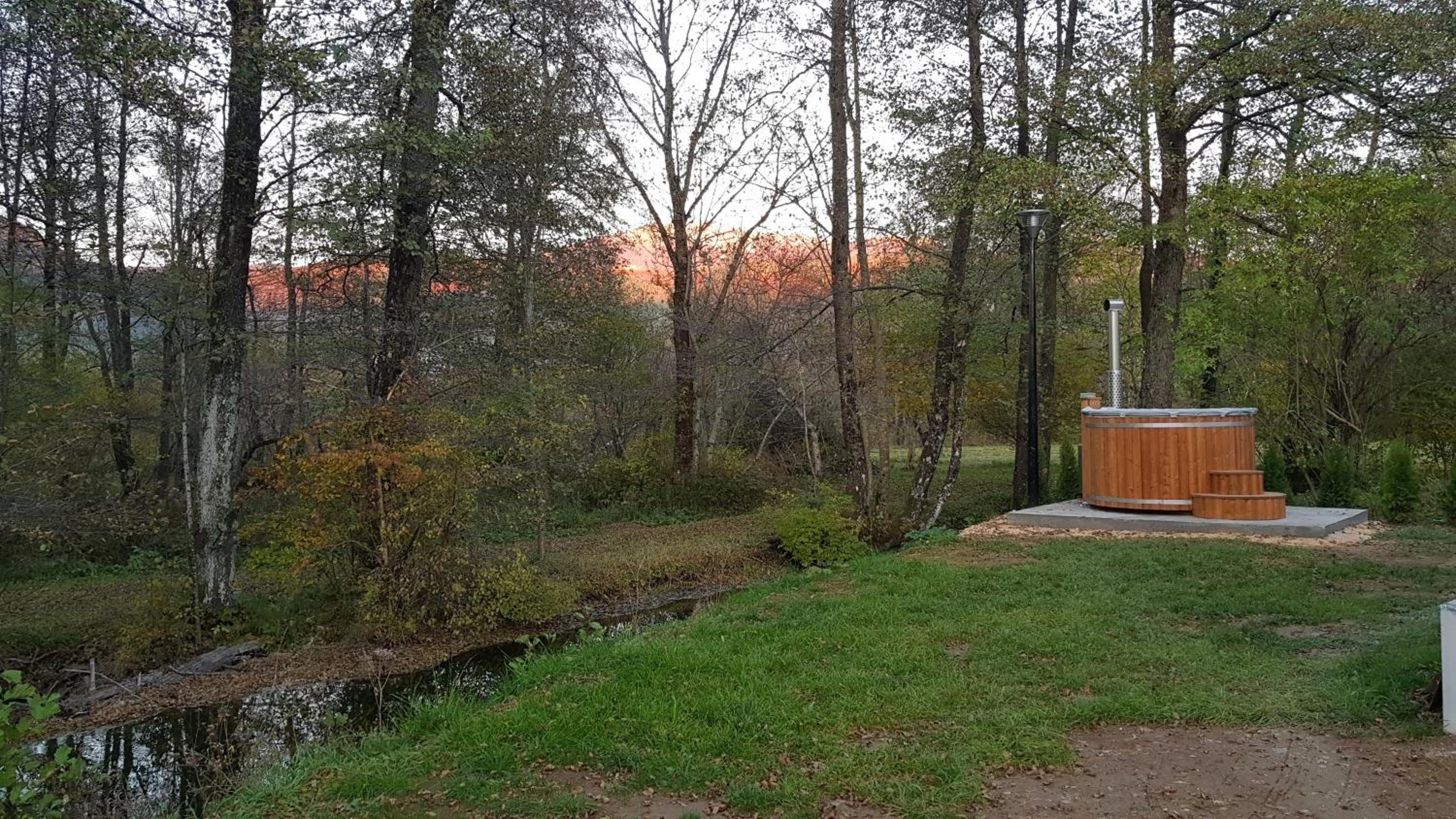 Vodenica Vrelo Chalets