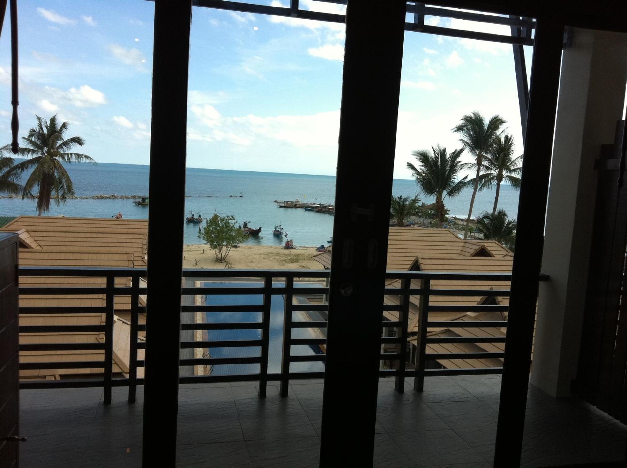 Photo 11