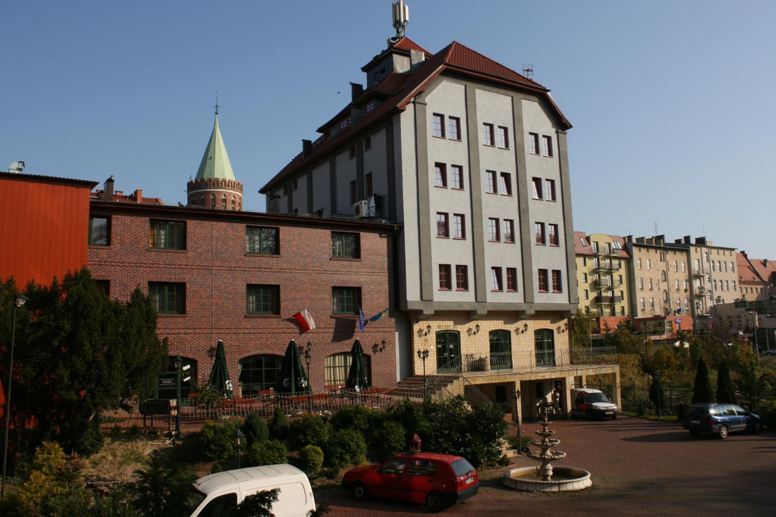Photo 6