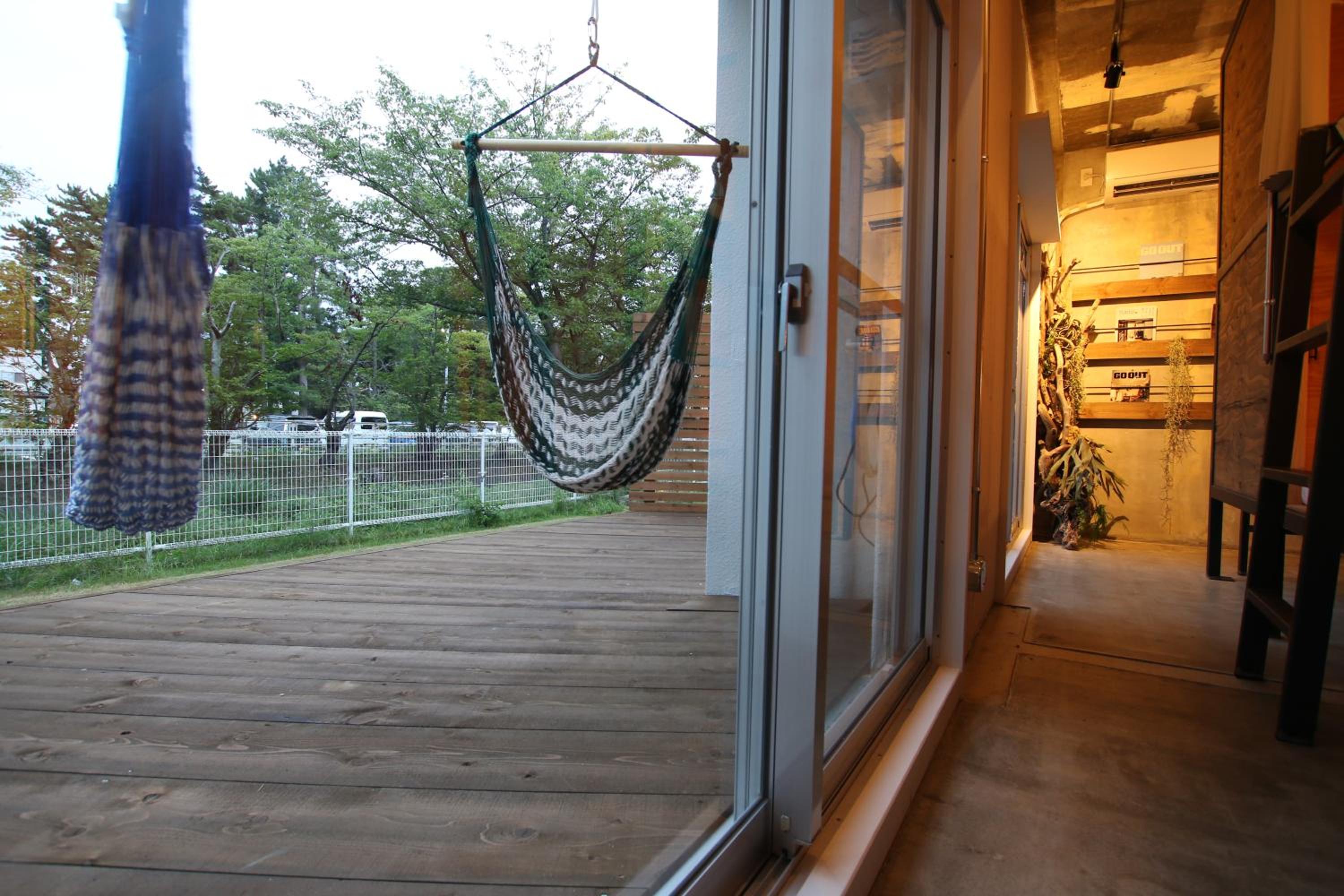365BASE outdoor hostel