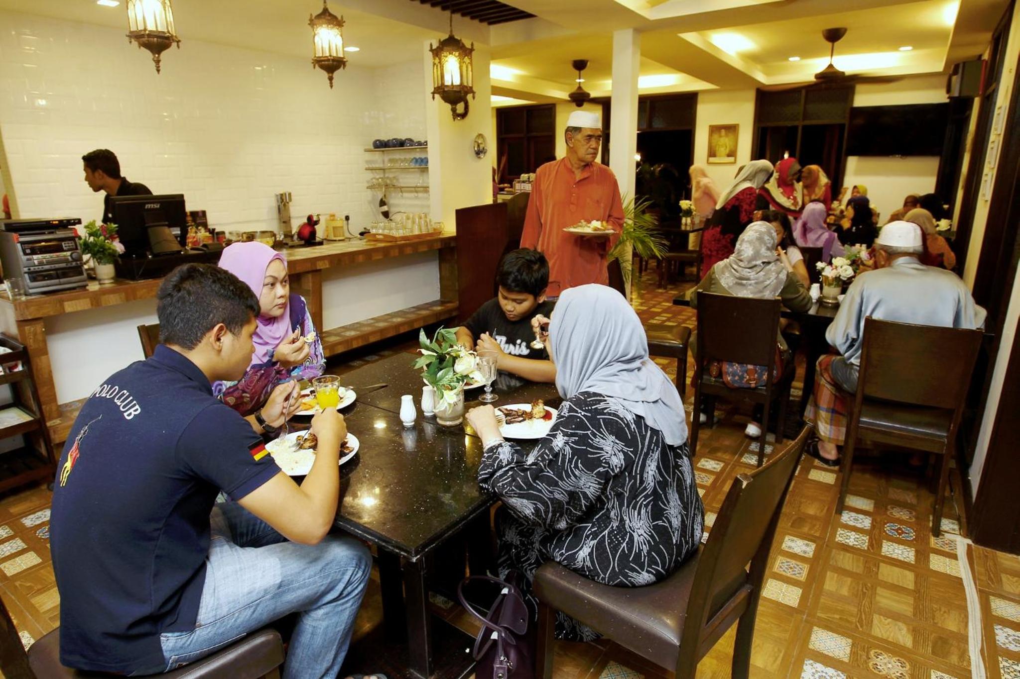 The Manor Beach Resort Besut photo 3