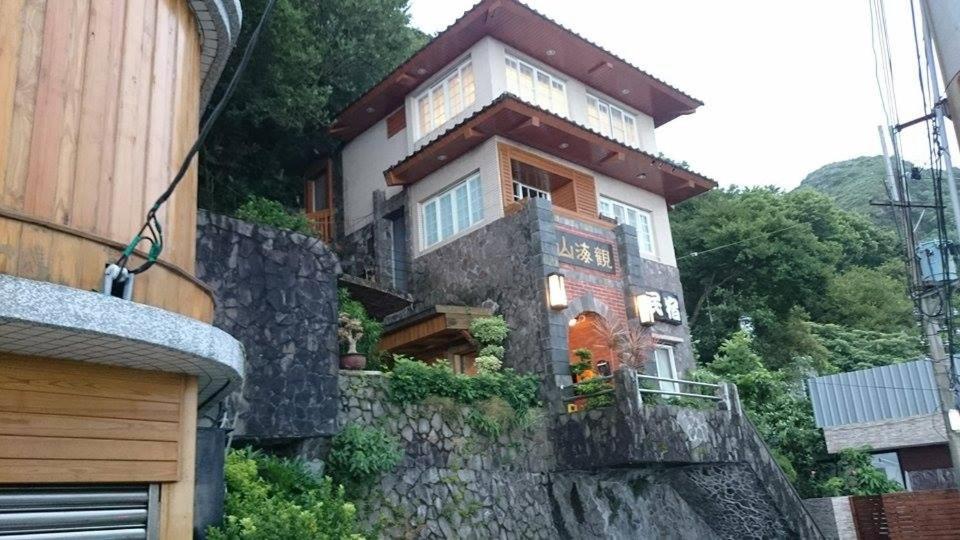 Shanhai Guan B&B view 4