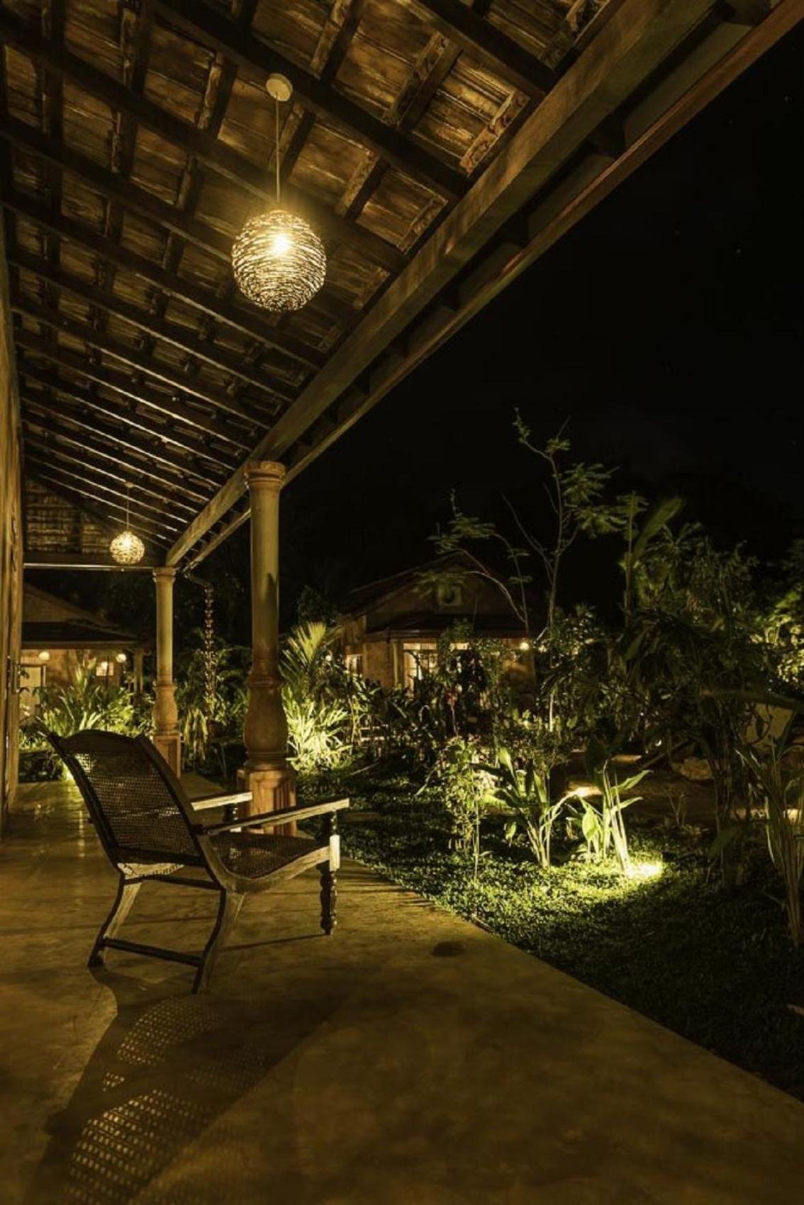 D Canal House