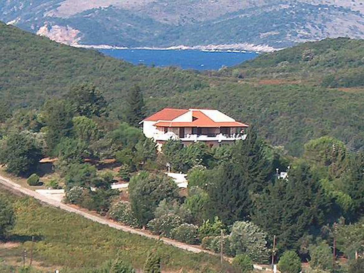 Cochelli Villas