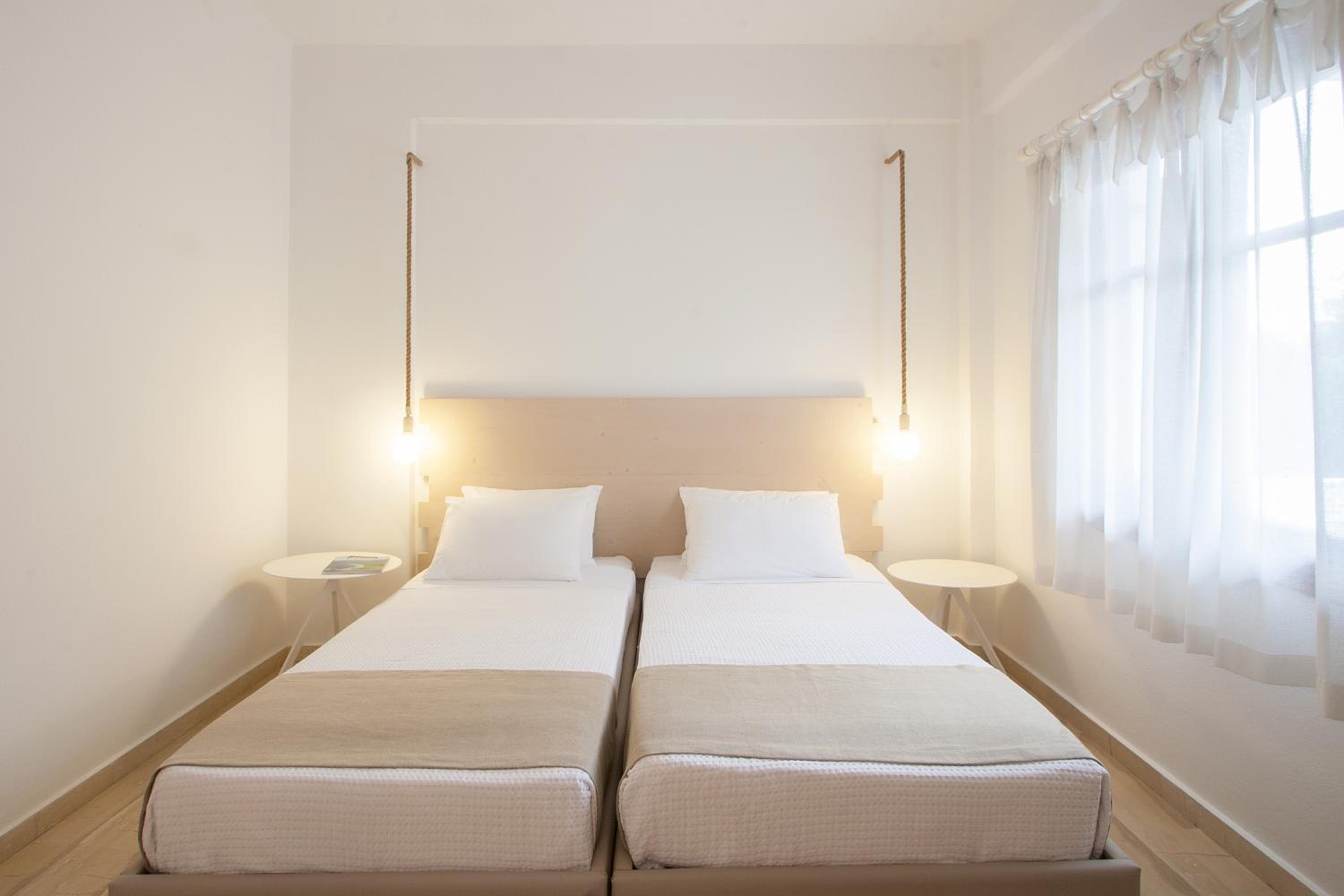 Paris Studios & Apartment view 4