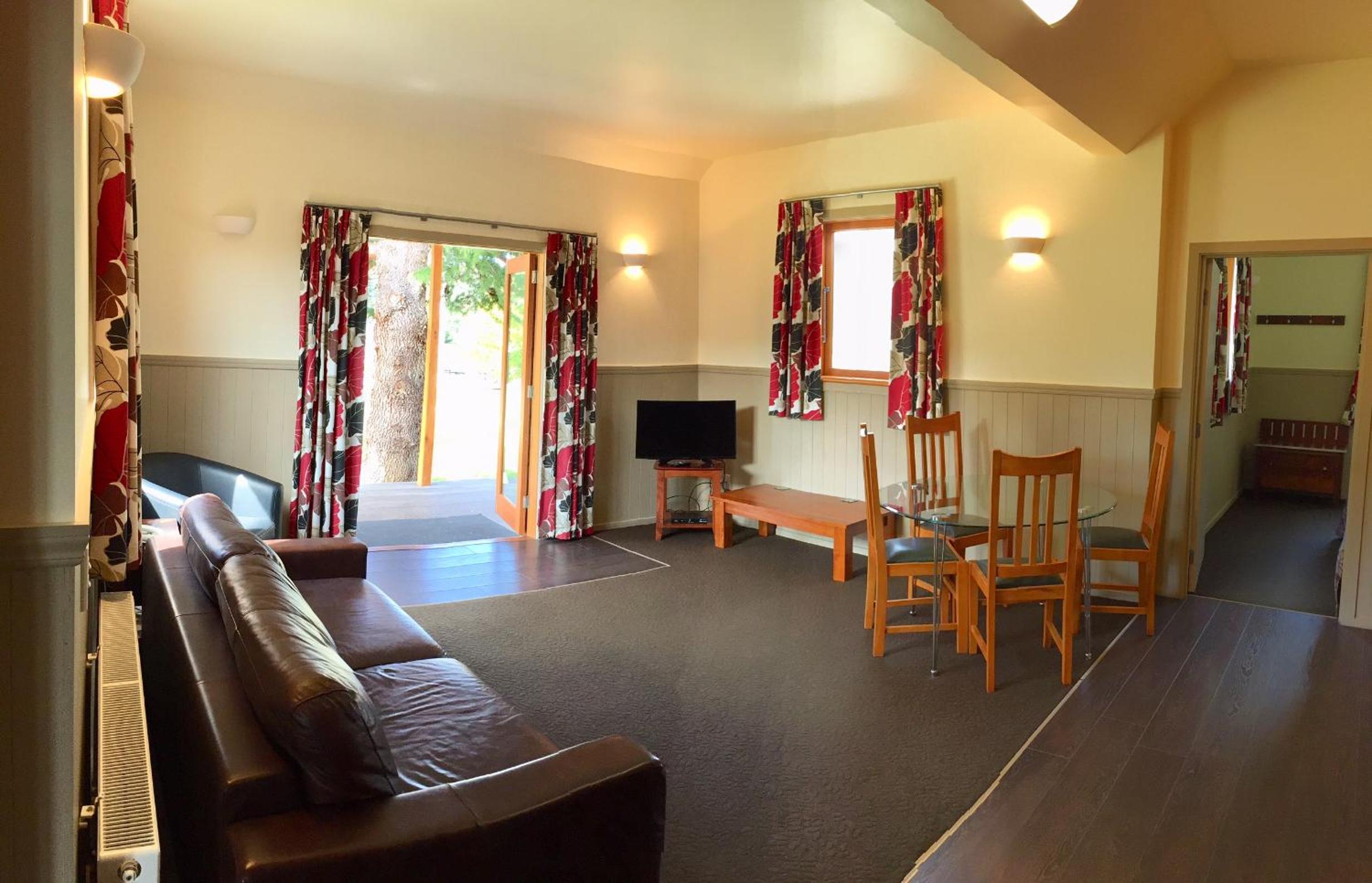 Naseby Apartments