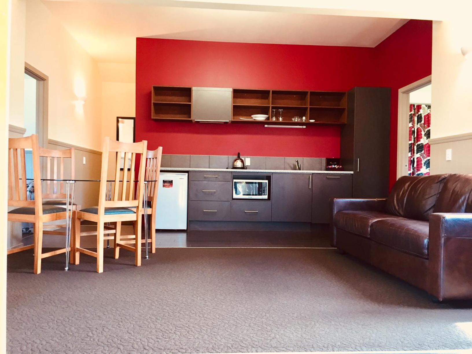 Naseby Apartments