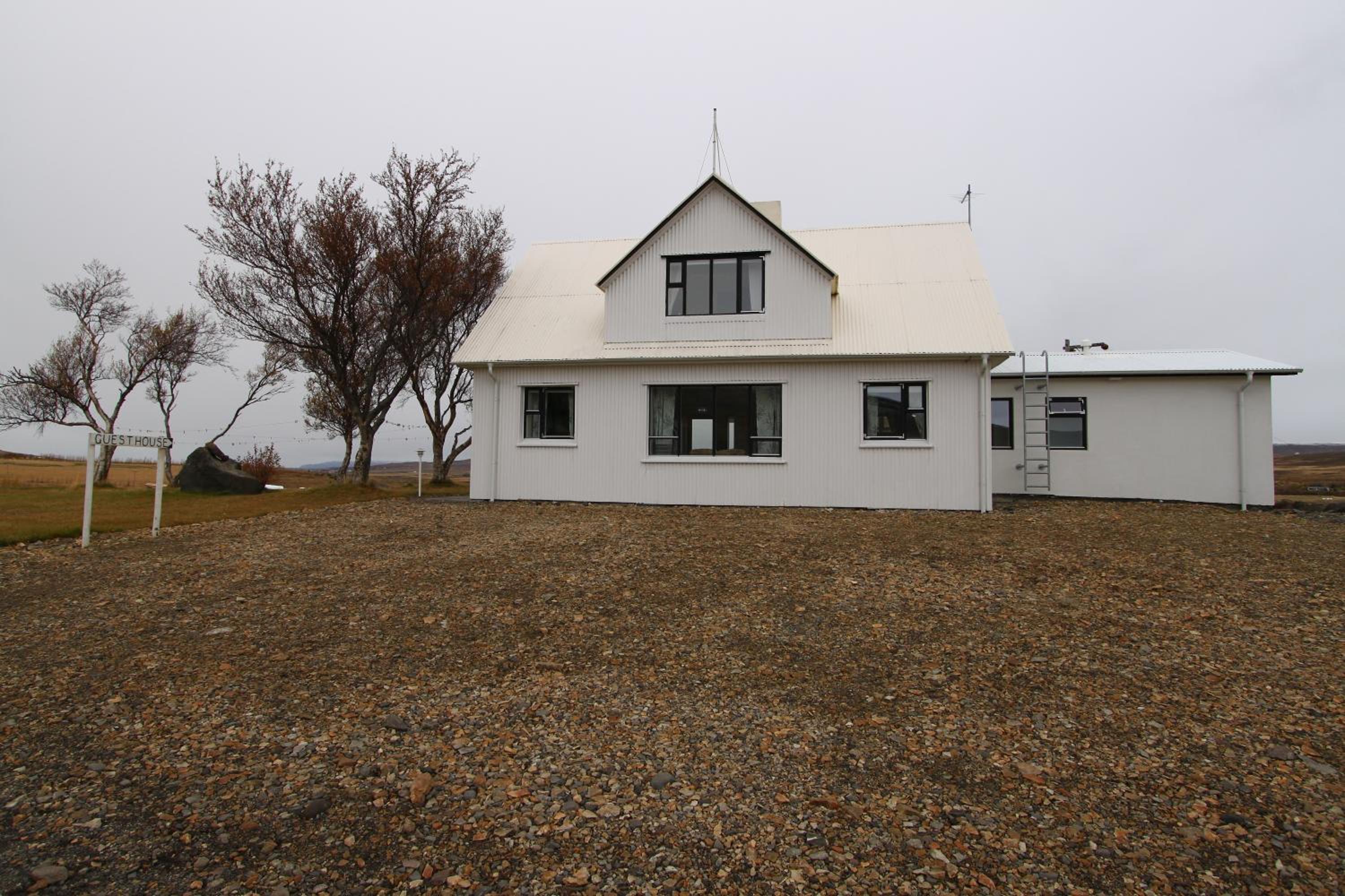Guesthouse Steindórsstadir, West Iceland