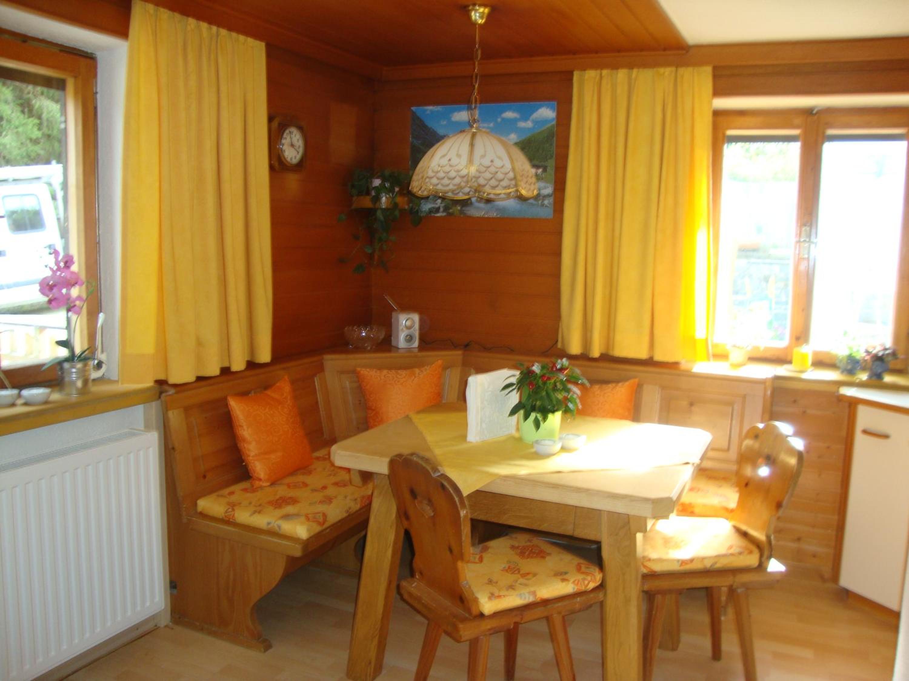 Ferienwohnung Viola en Sellrain — kitchen
