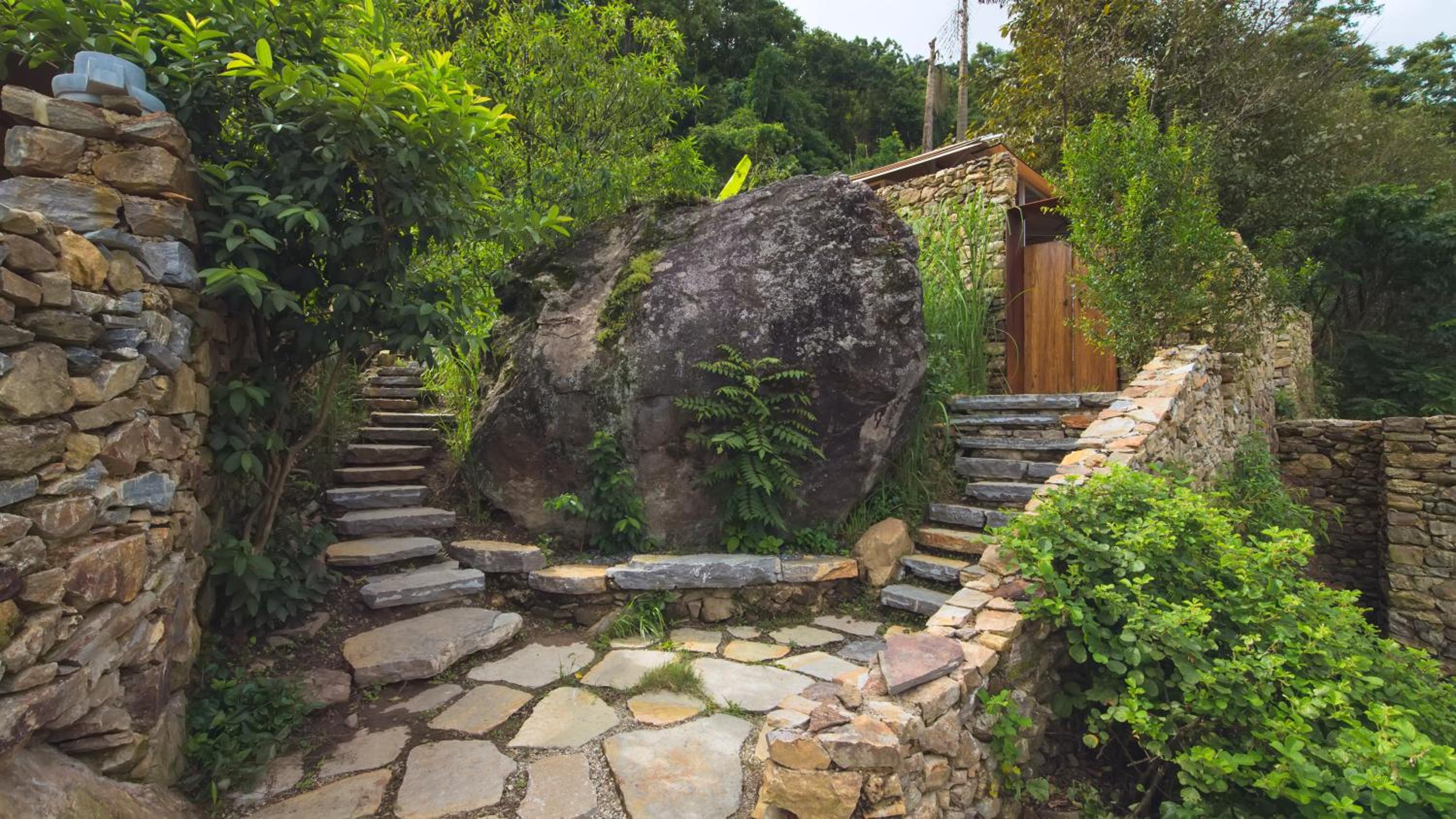 Vinetree Honghegu Tented Resort