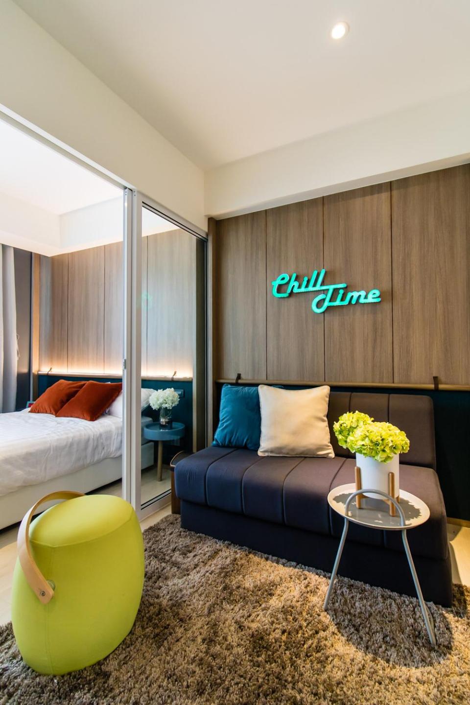 Azure Urban Beach Resort Manila by Radlett view 4
