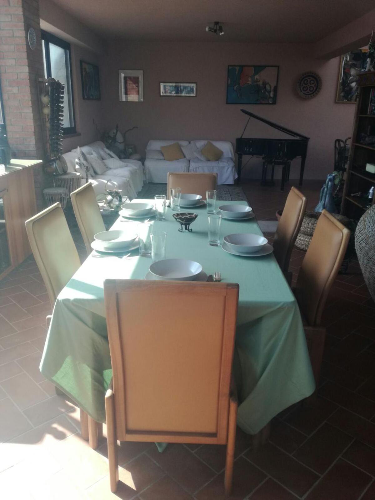 Villa Grande en Messina — dining