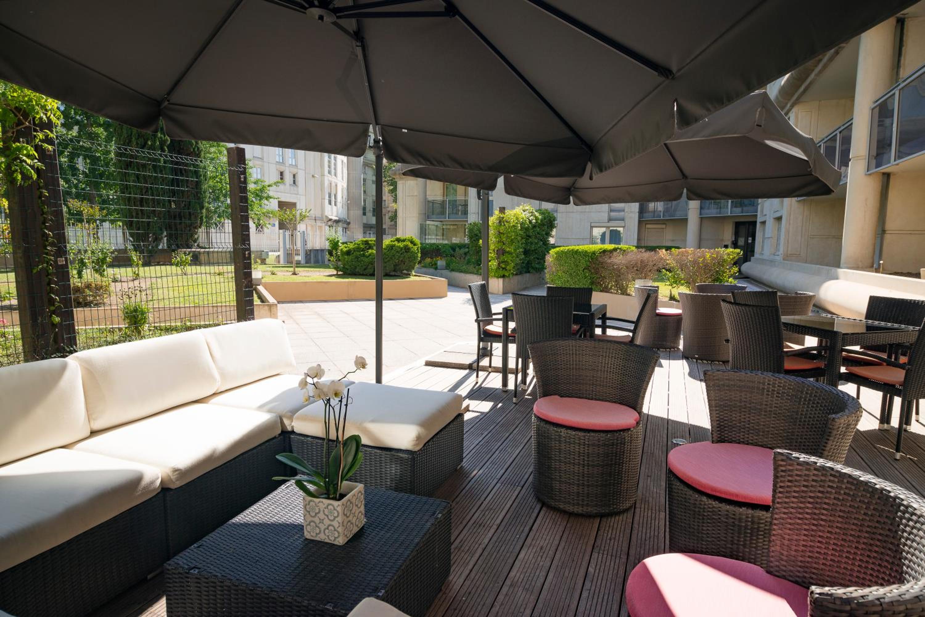 Montpellier Vacations - Citadines Antigone Montpellier - Property Image 8