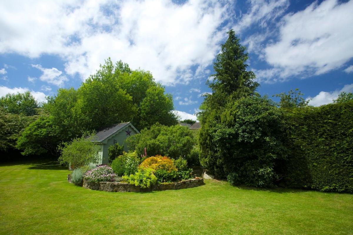Hare Lodge B&B