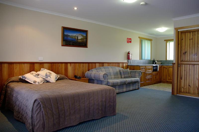 Kentish Hills Retreat
