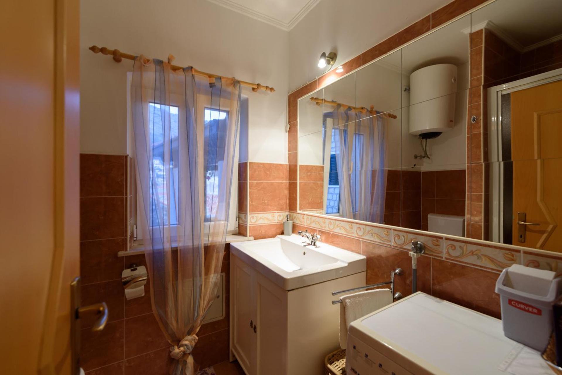 Apartment Daniela Old Town