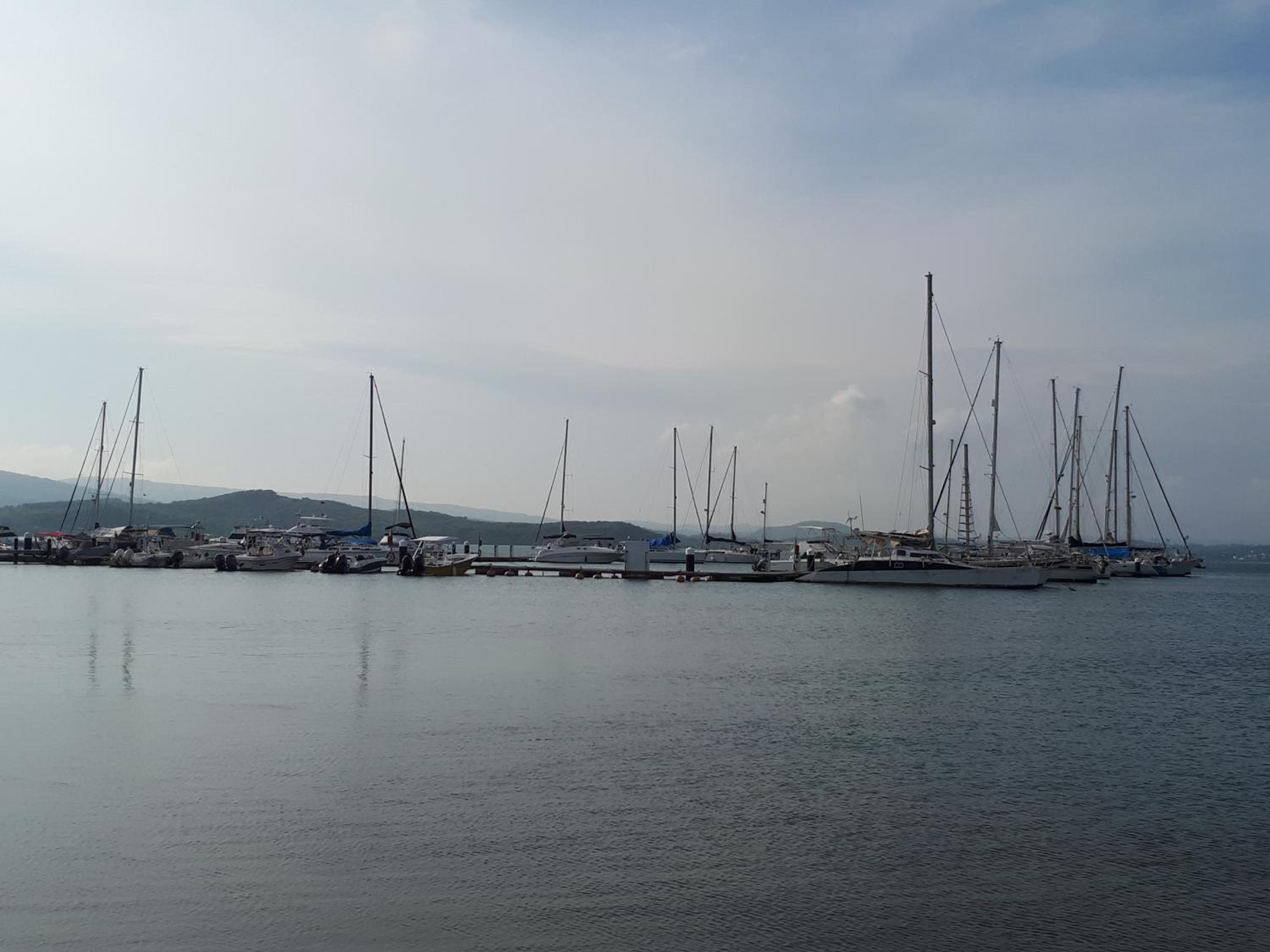 cabaña puerto velero
