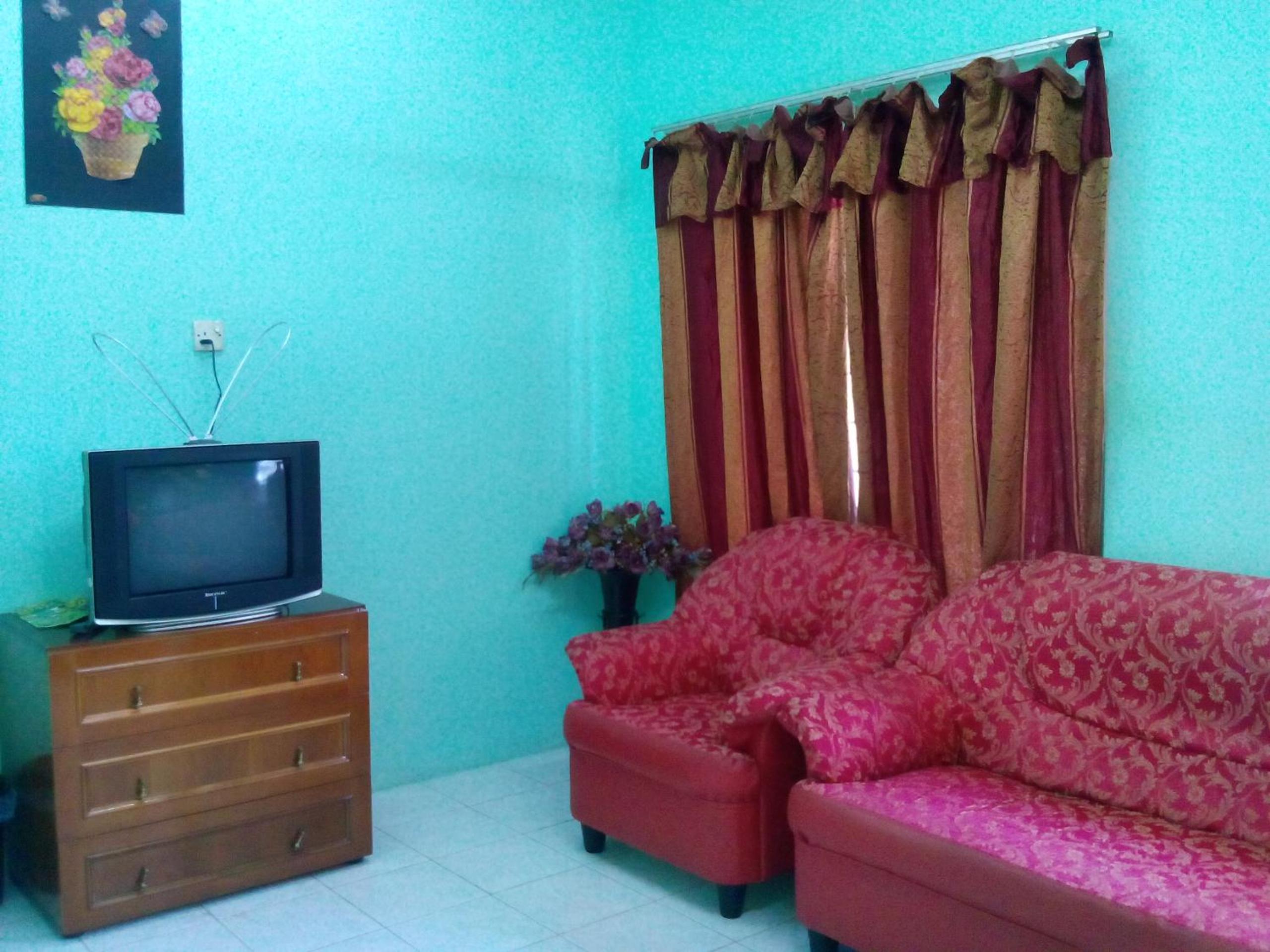 Shima Homestay