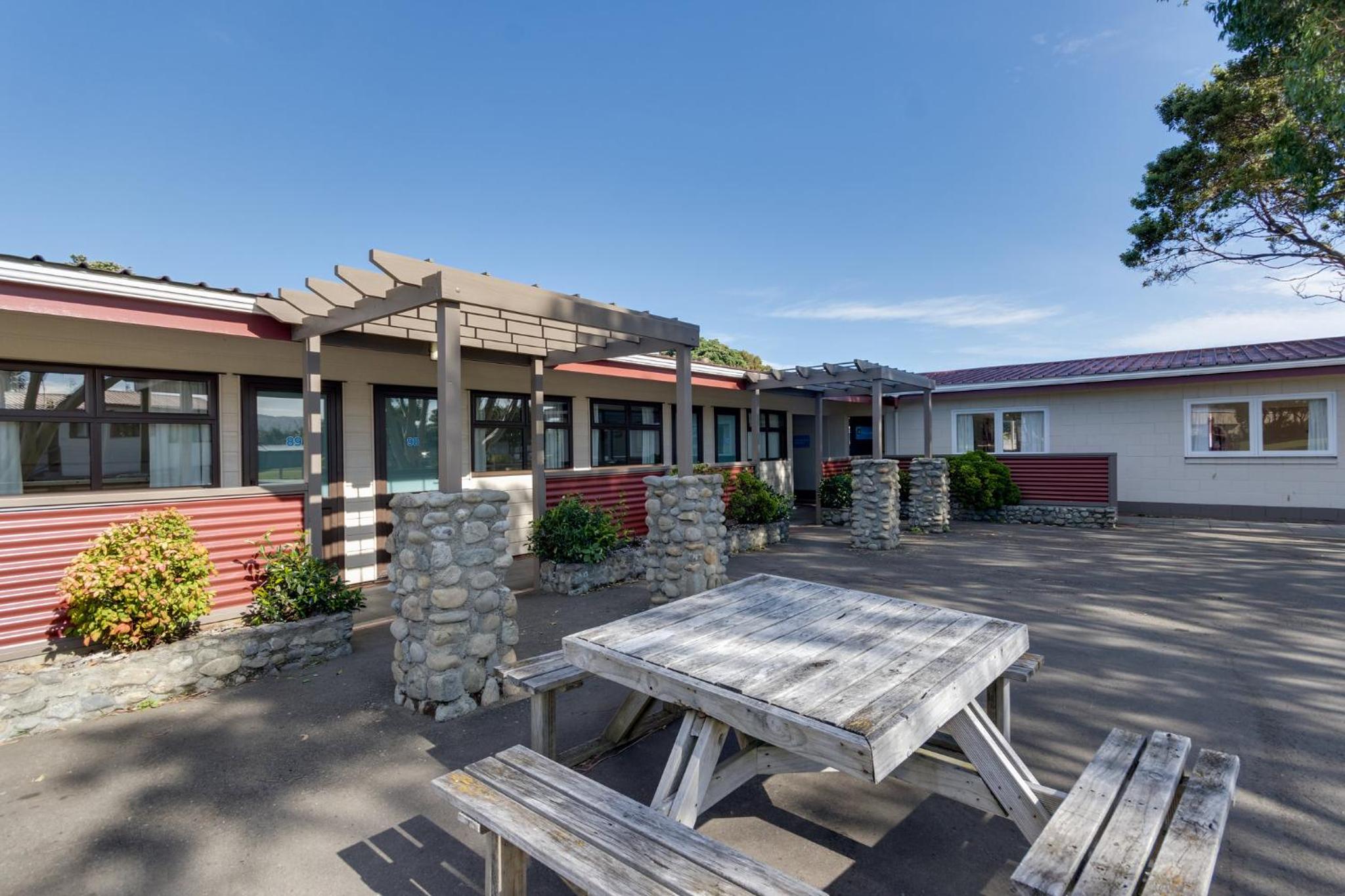 Wellington TOP 10 Holiday Park
