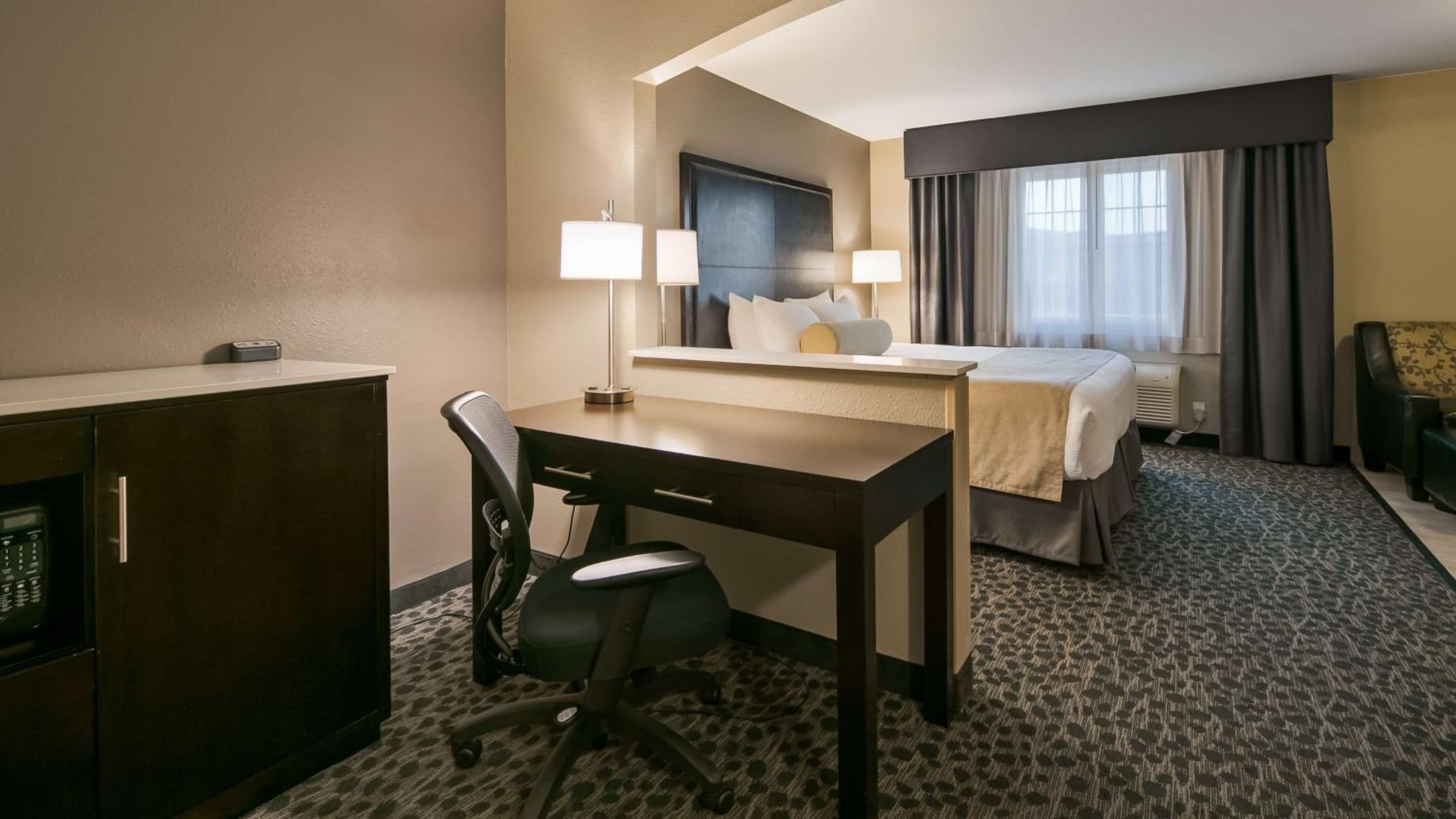 Aberdeen Vacations - Best Western Plus Aberdeen - Property Image 10