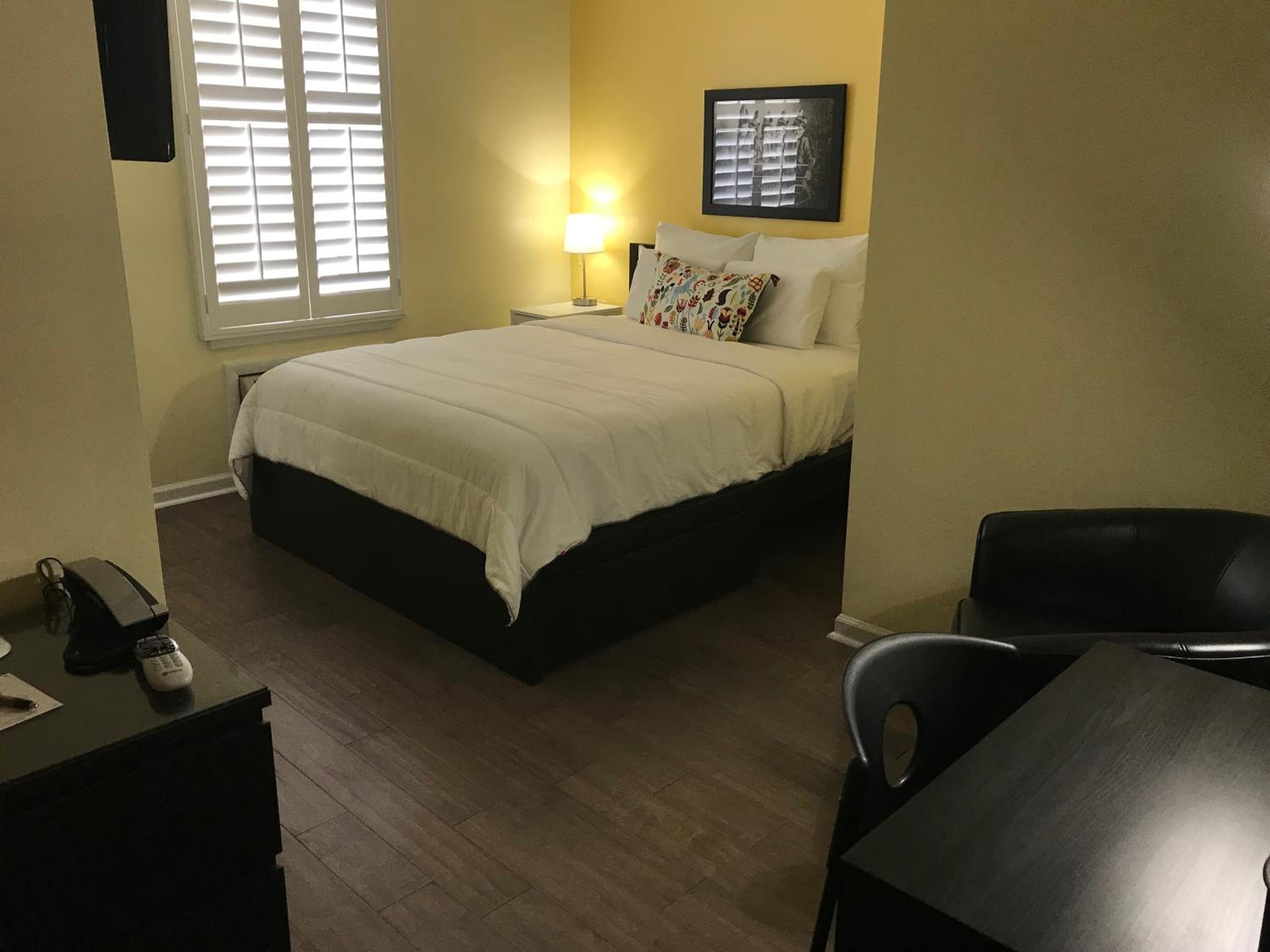 The Sherman Inn