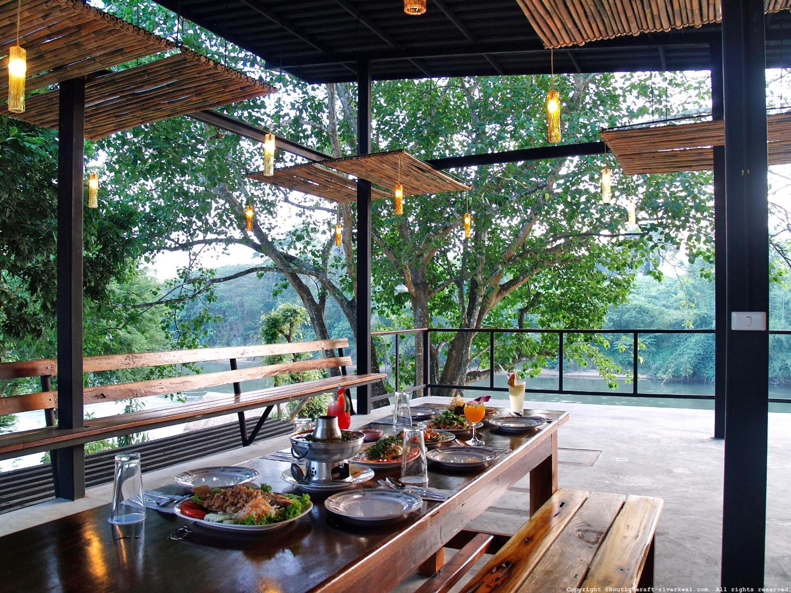 Boutique Raft Resort, River Kwai
