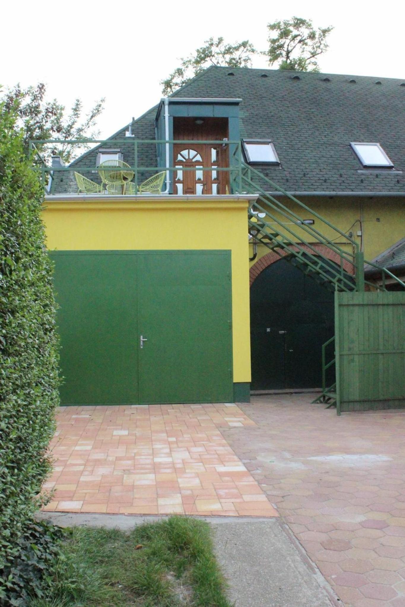 Rudolf Apartment