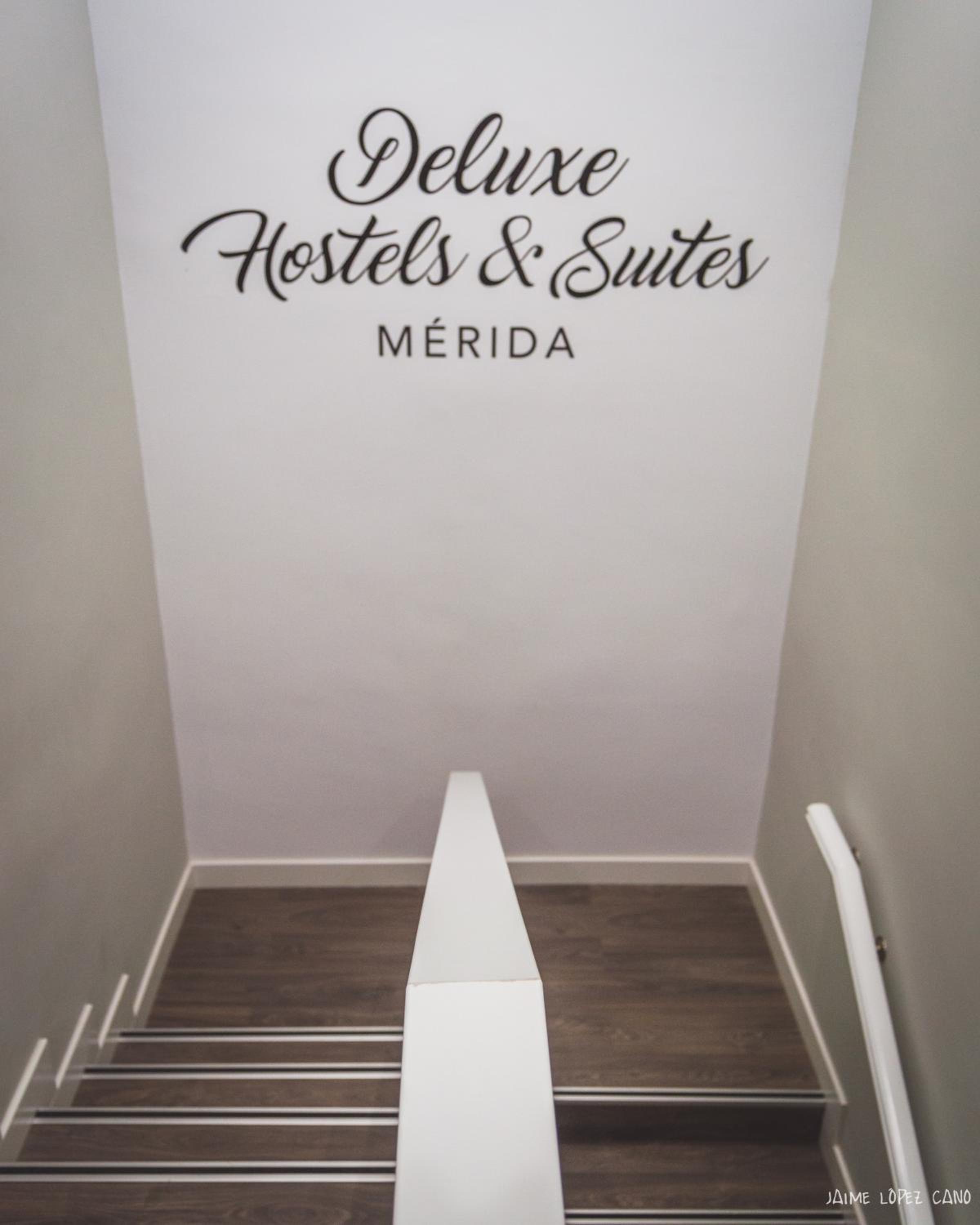 Deluxe Hostels & Suites Merida