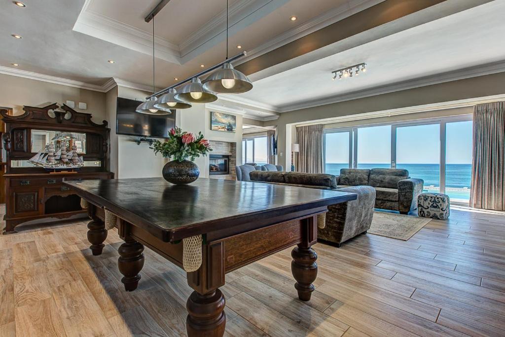 Marine Manor view 5