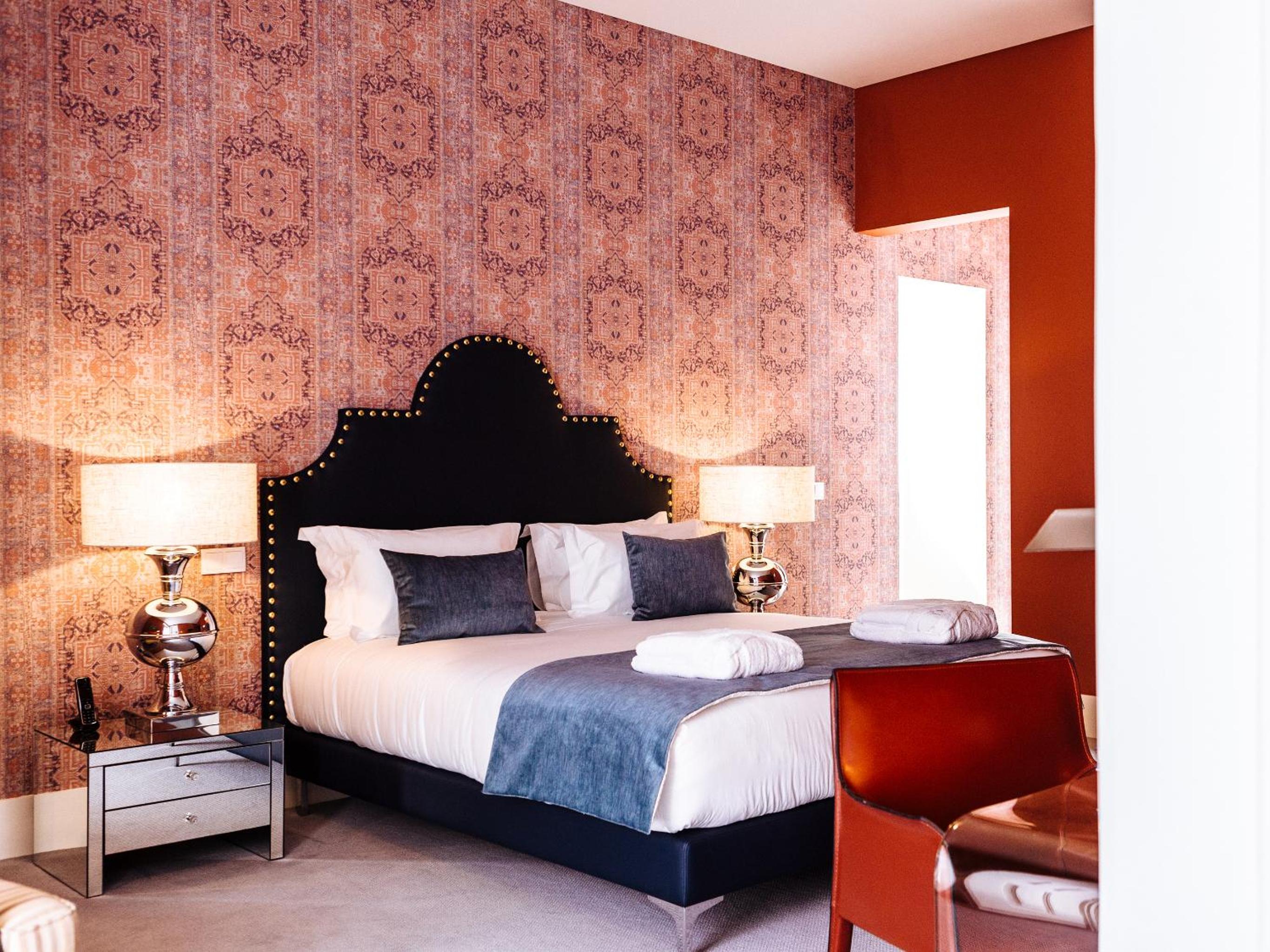 Dear Lisbon - Gallery House