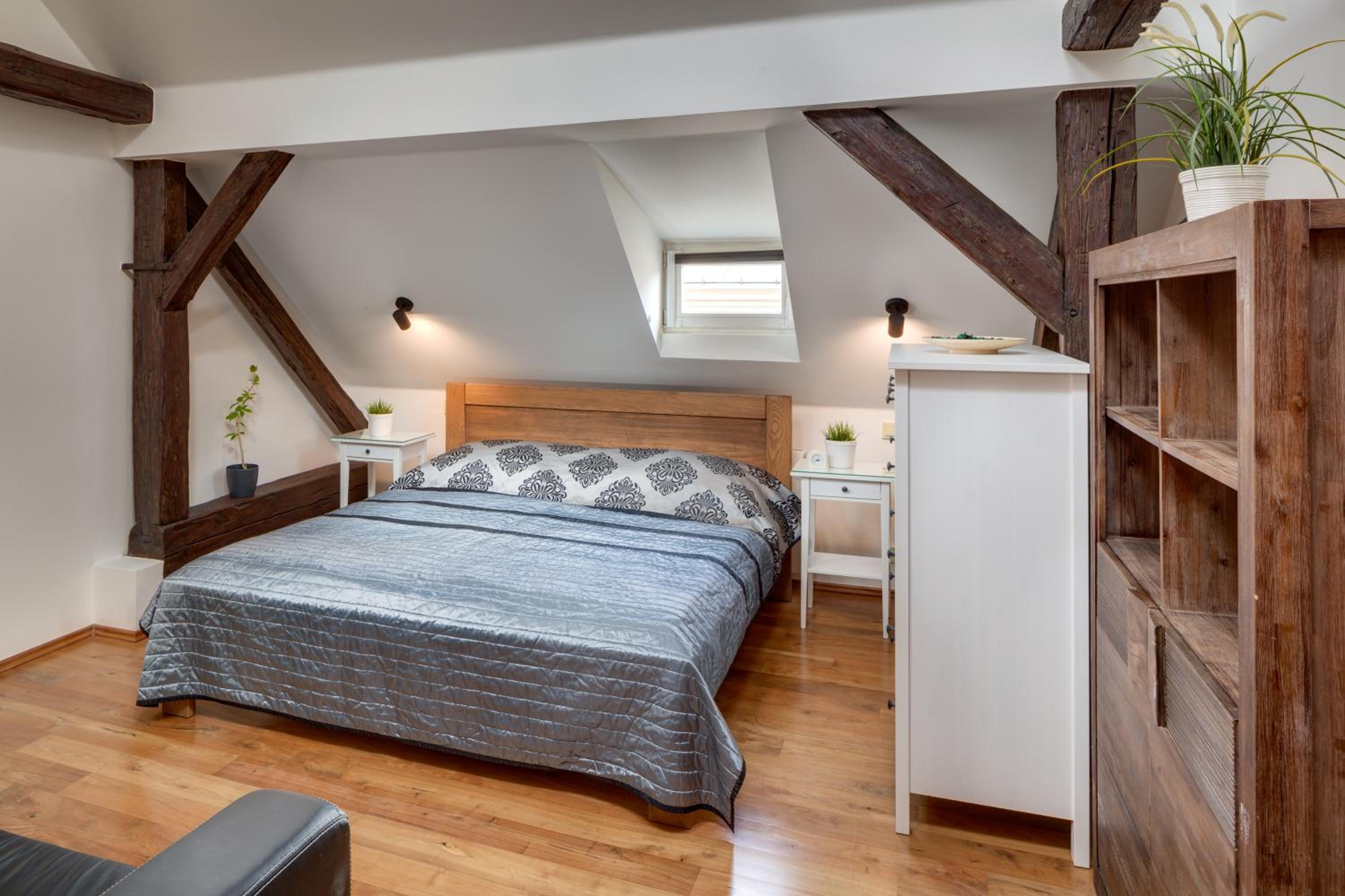 Michalská - Old Town Apartment