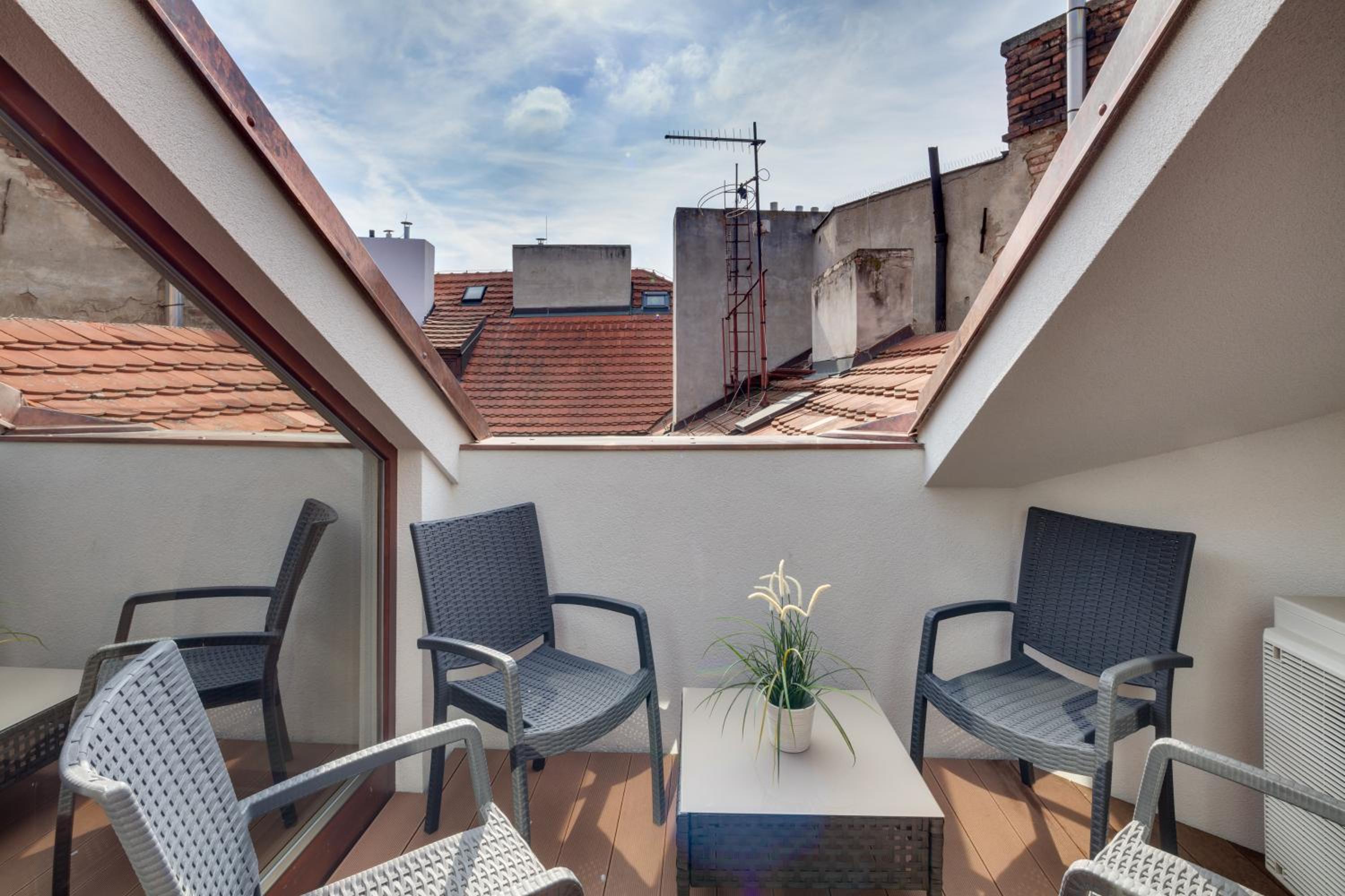 Michalská - Old Town Apartment