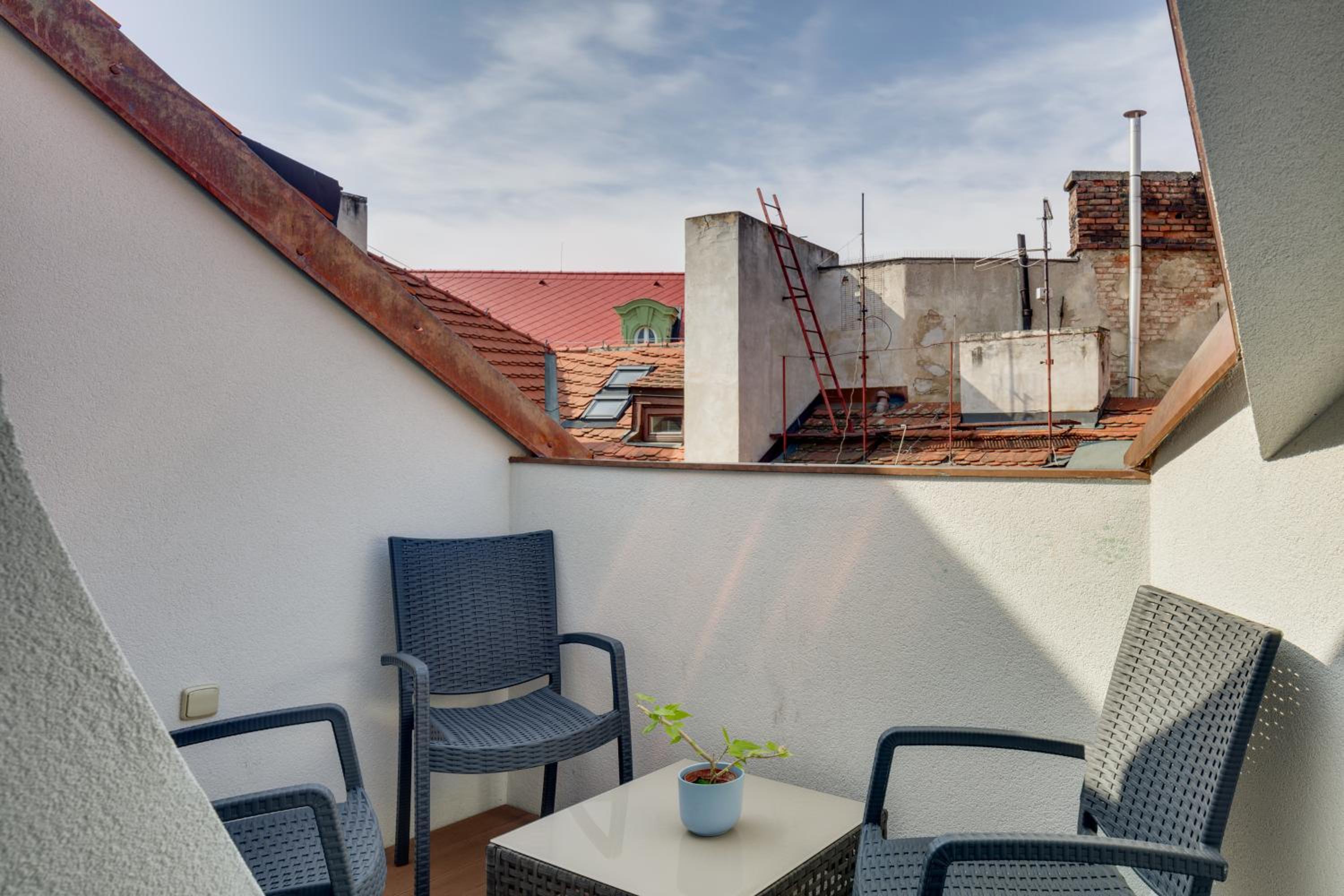 Michalská - Old Town Apartment