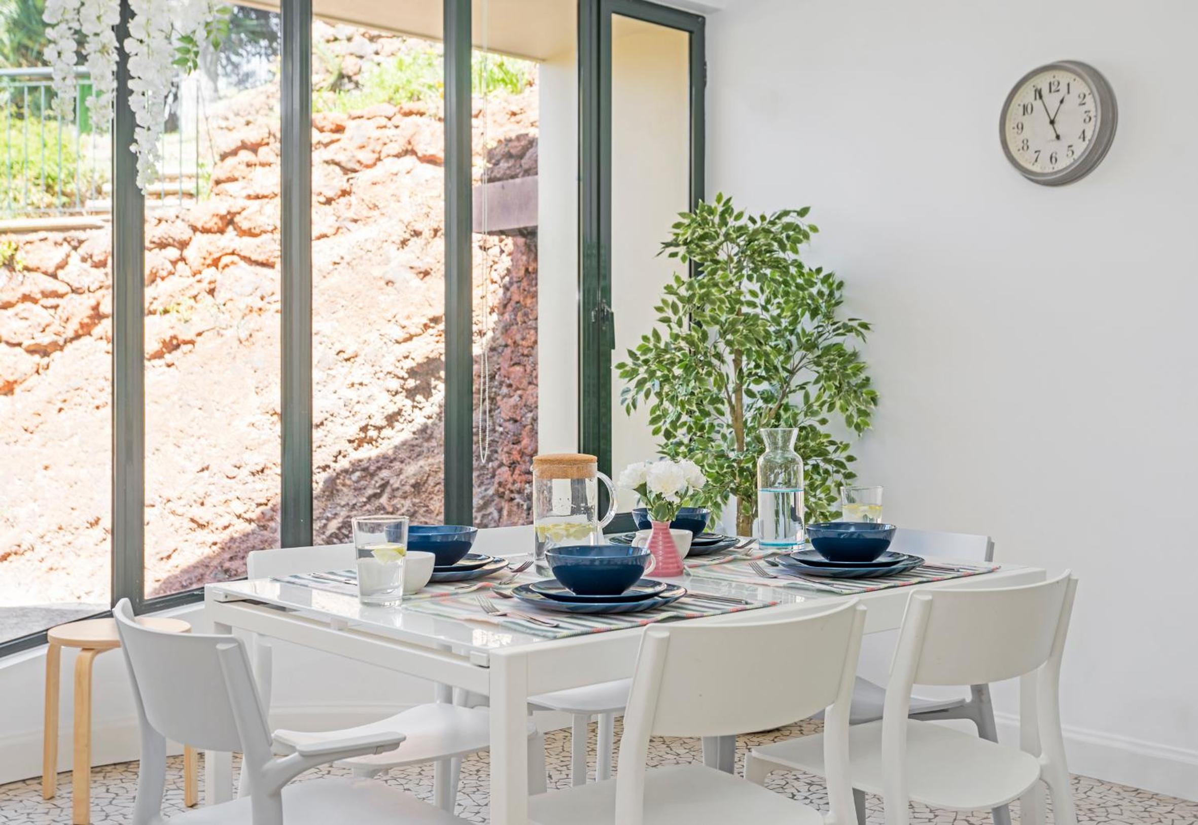 Vila Eucalipto by An Island Apart