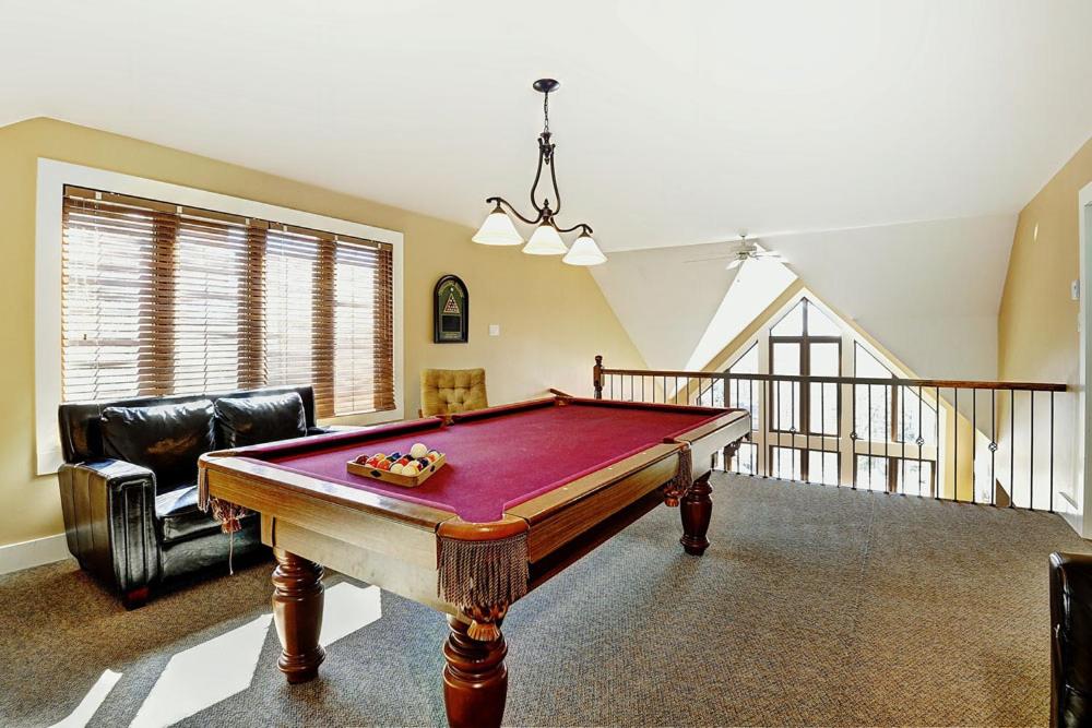 Chalet 08 Chemin Blanc by Les Chalets Alpins view 5