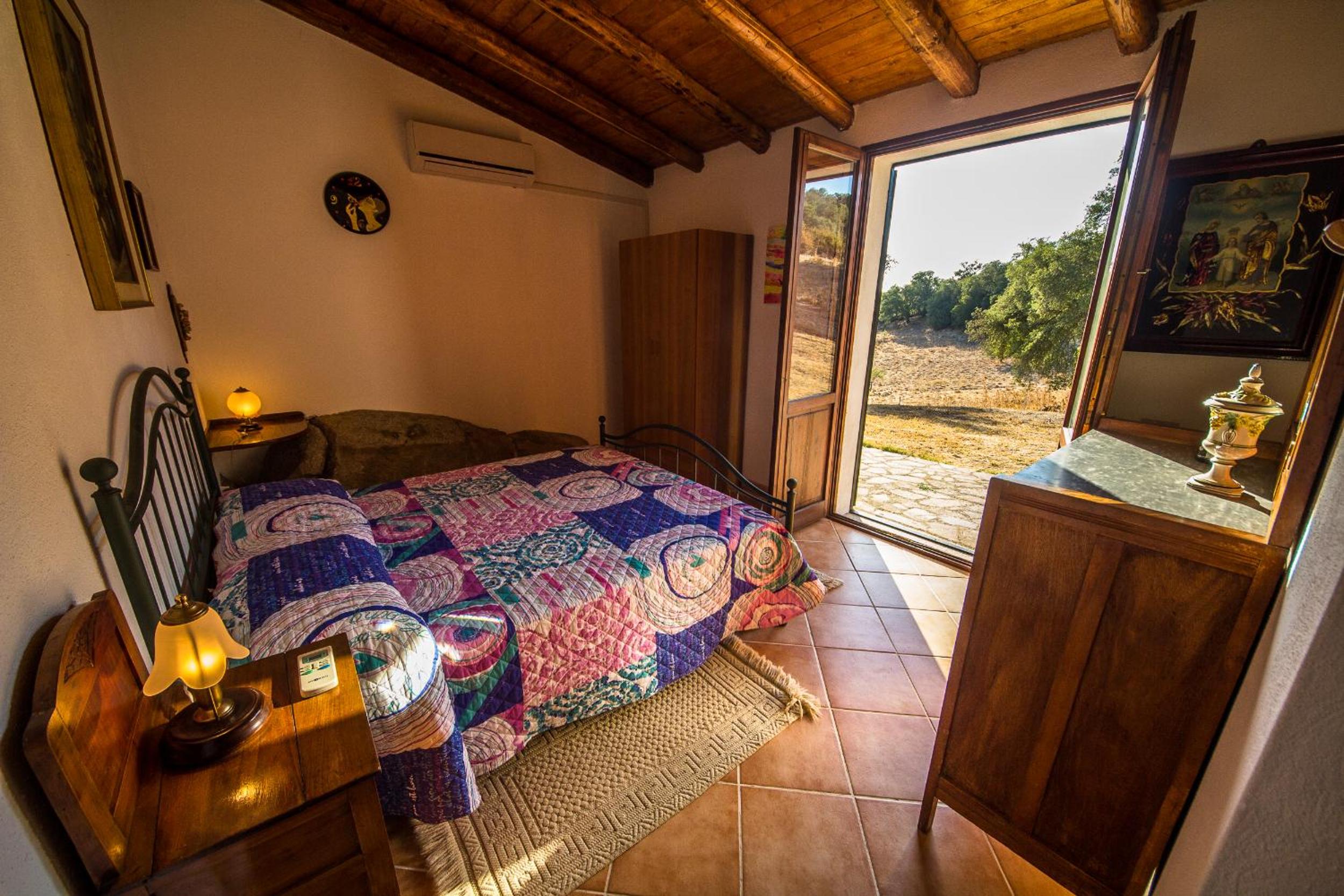 B&B I Menhir