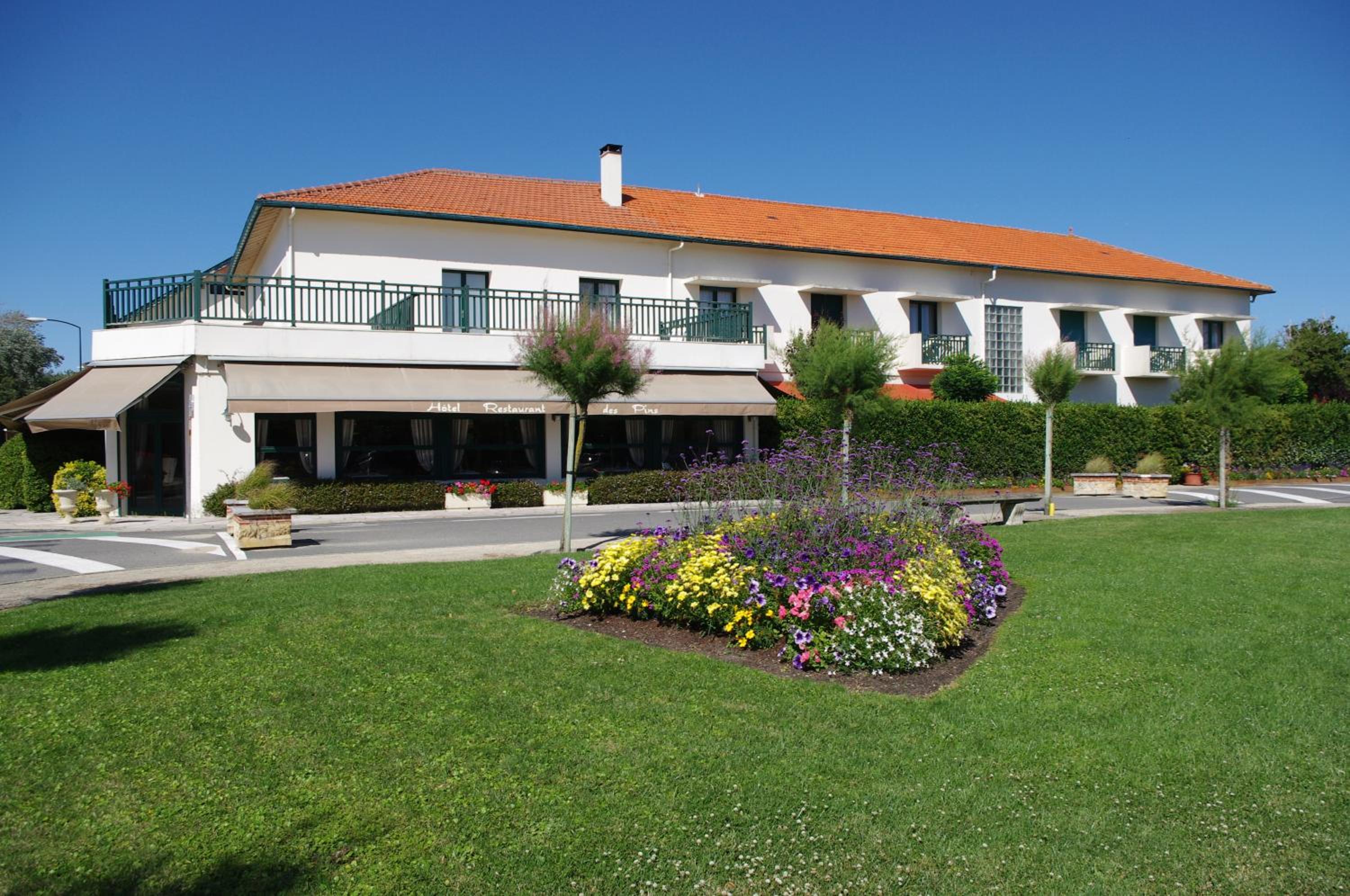 Hotel des Pins - Property Image 45