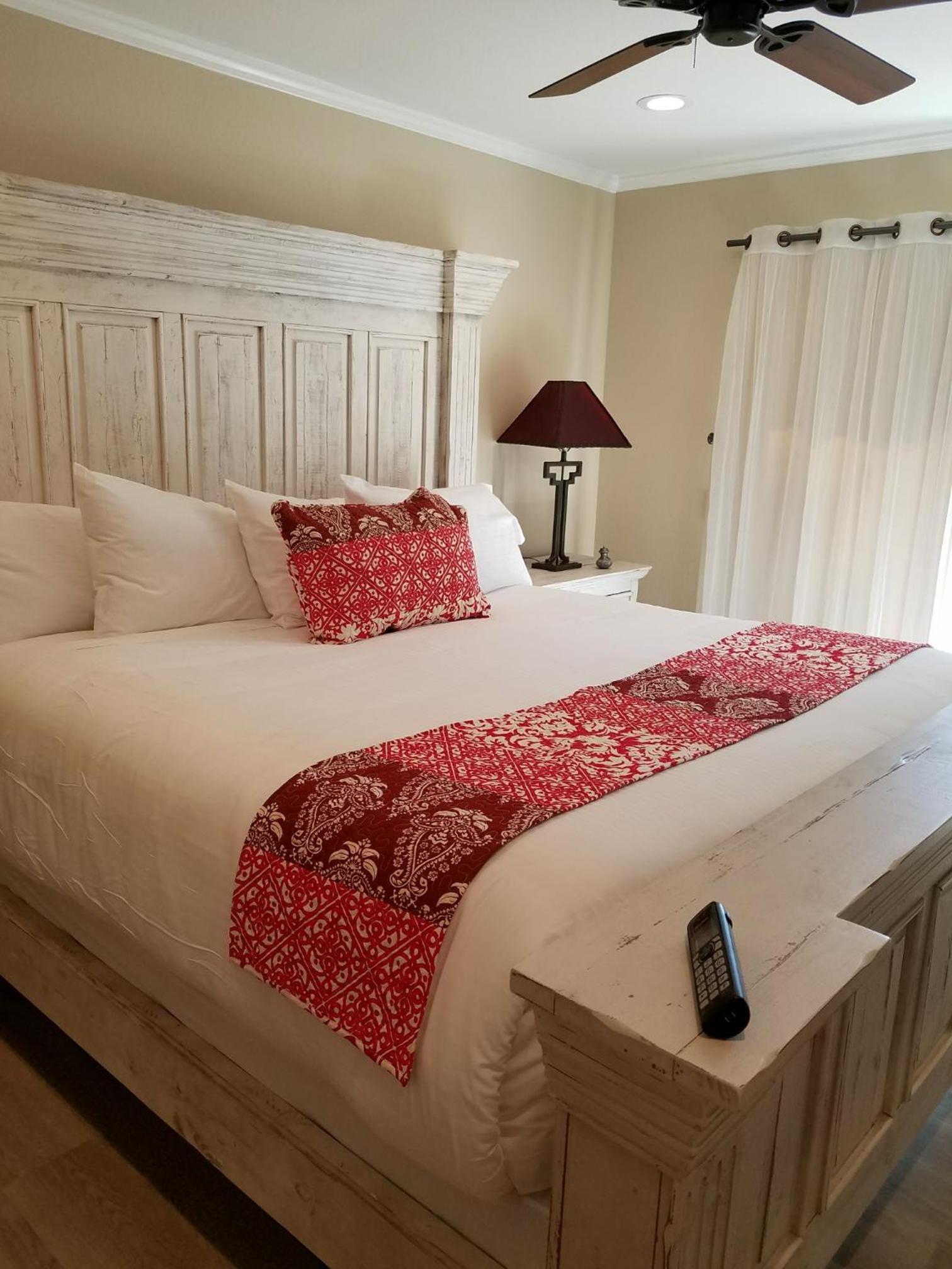 Sedona Vacations - Lantern Light Inn - Romantic Getaway - Property Image 3