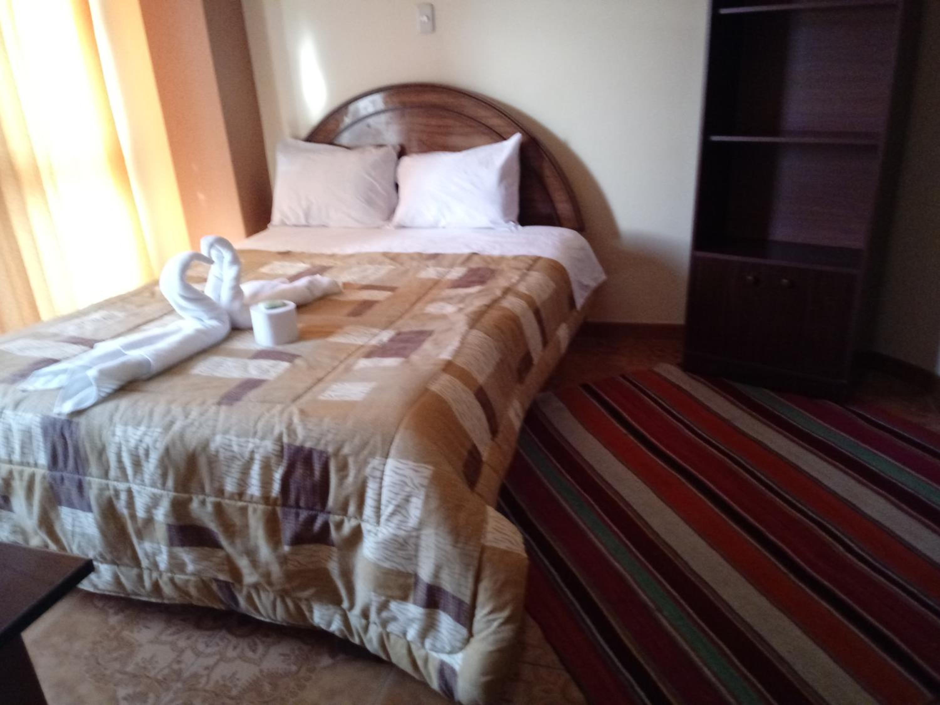Hostal INTIS UTAWA Inn