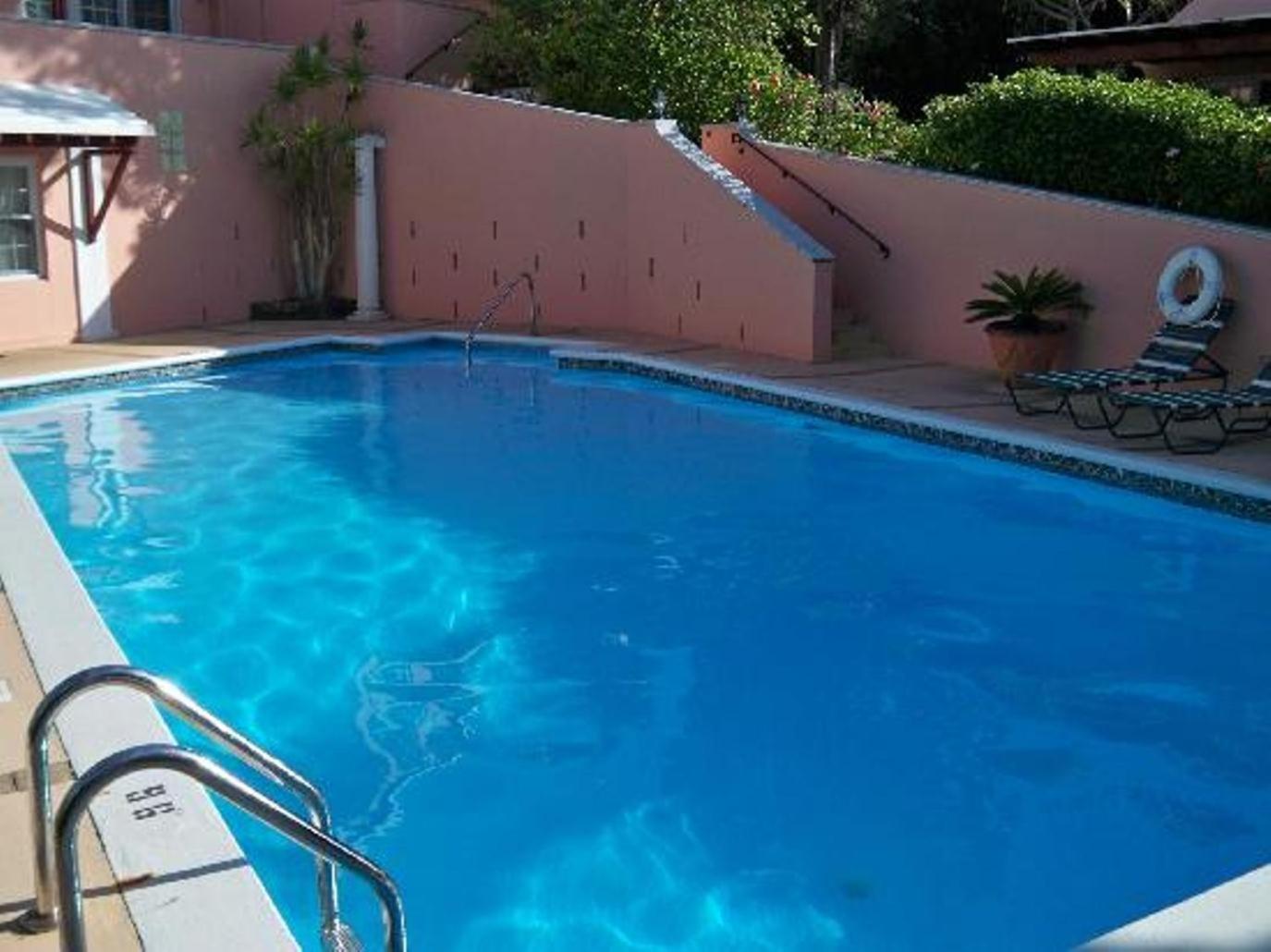 Bermuda Vacations - Fourways Inn - Property Image 5