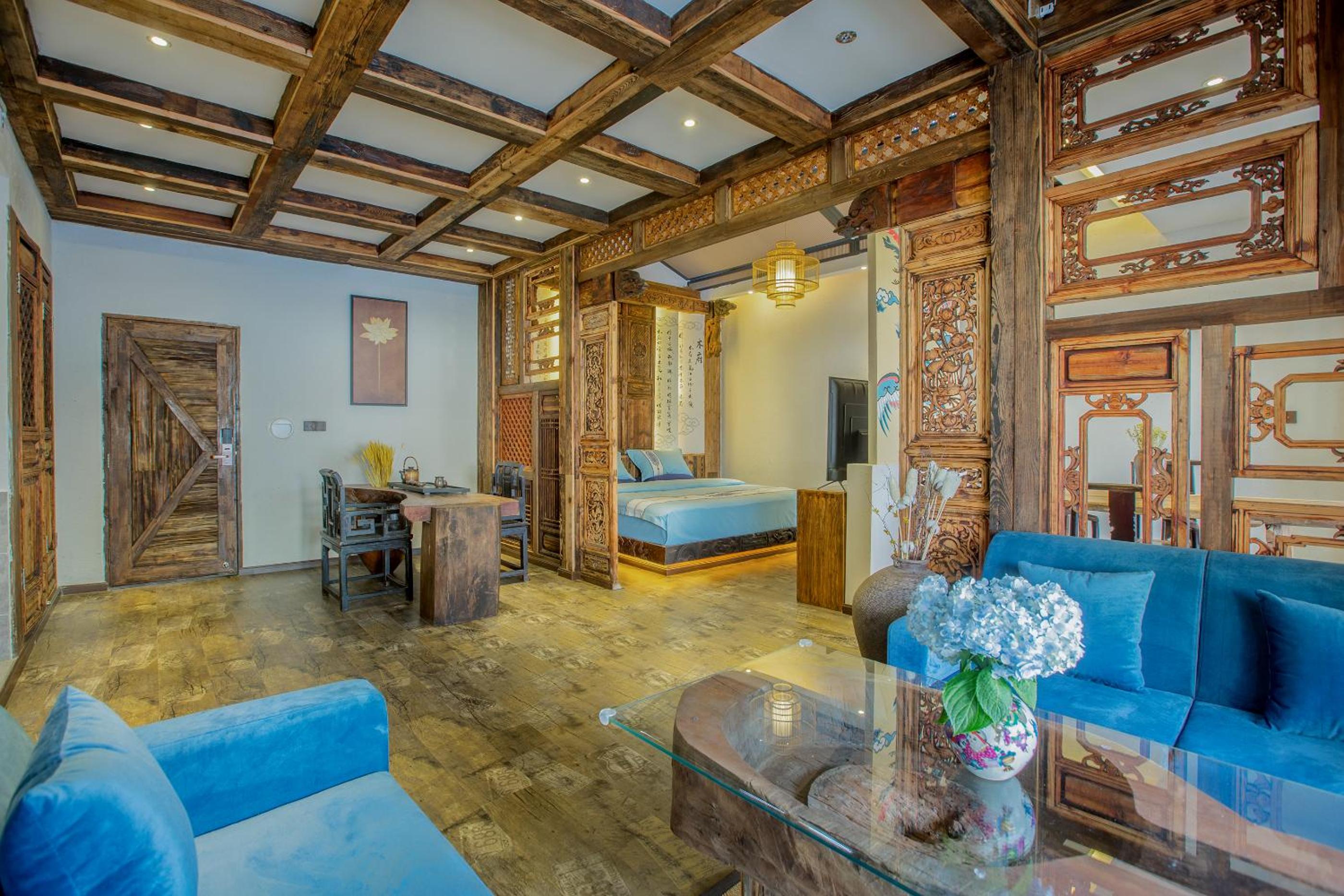 Old Story Inn Lijiang Old Town